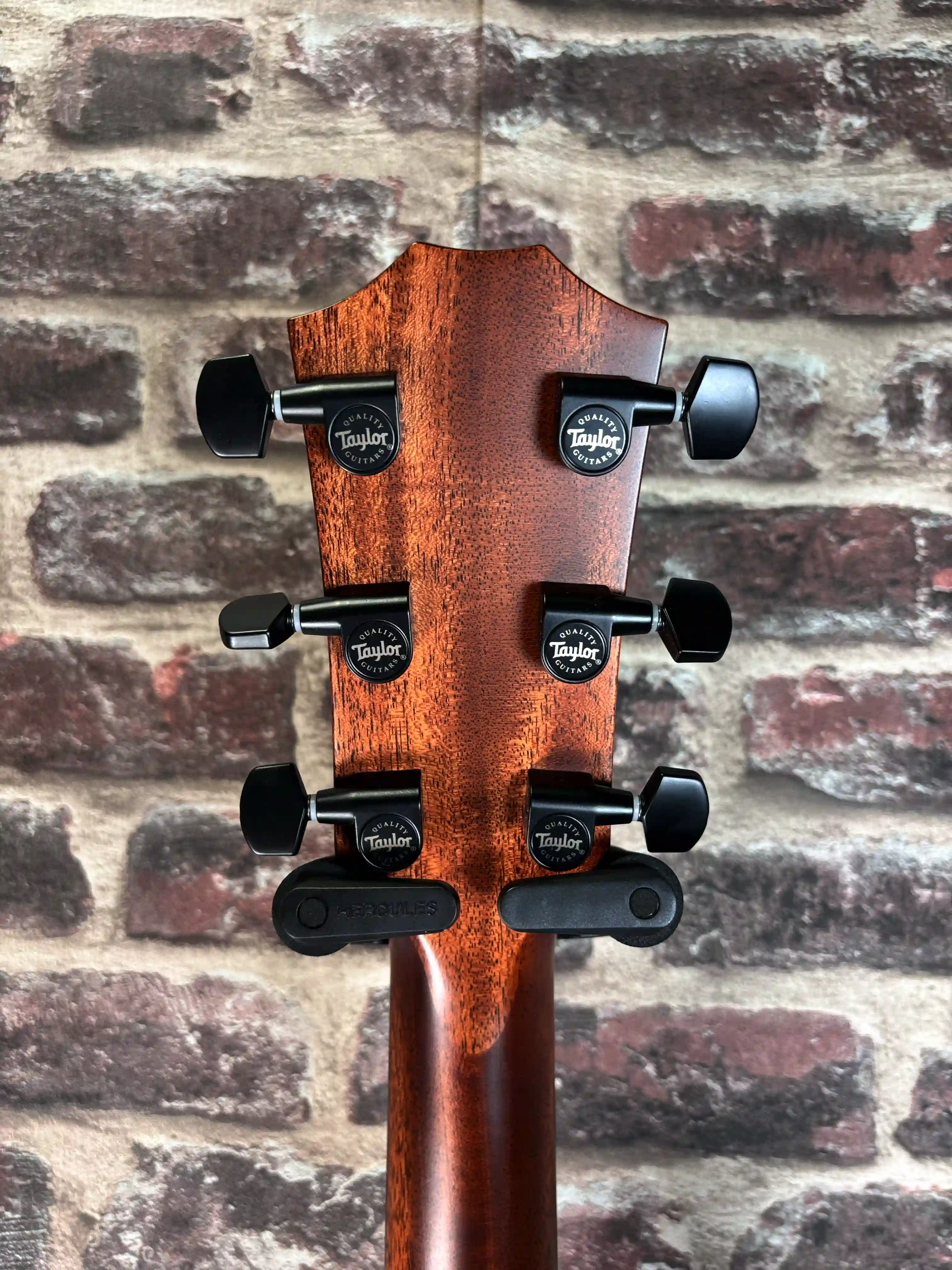 Taylor Next Generation 324ce