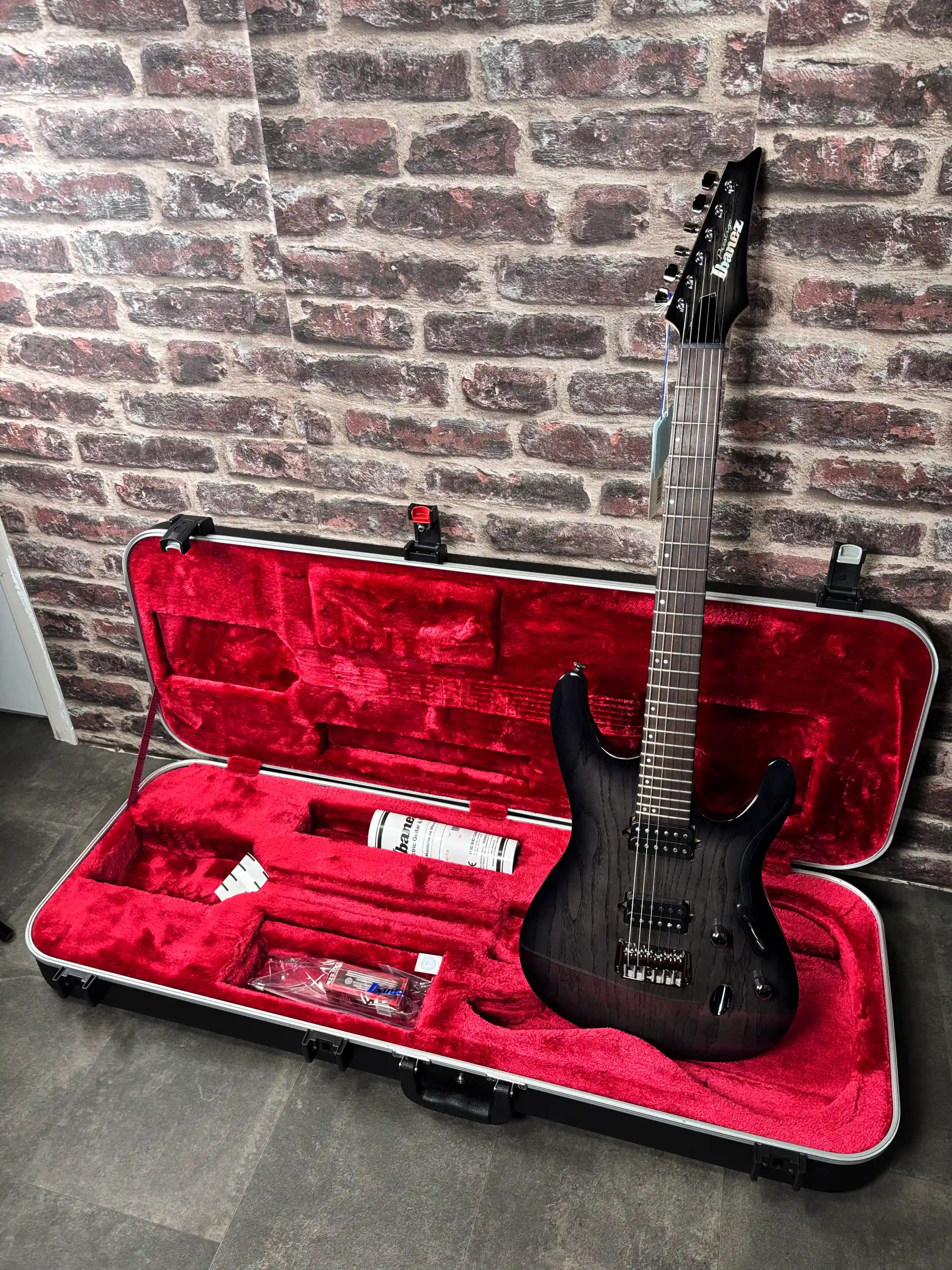 Ibanez S6621AH Prestige Transparent Gray Burst