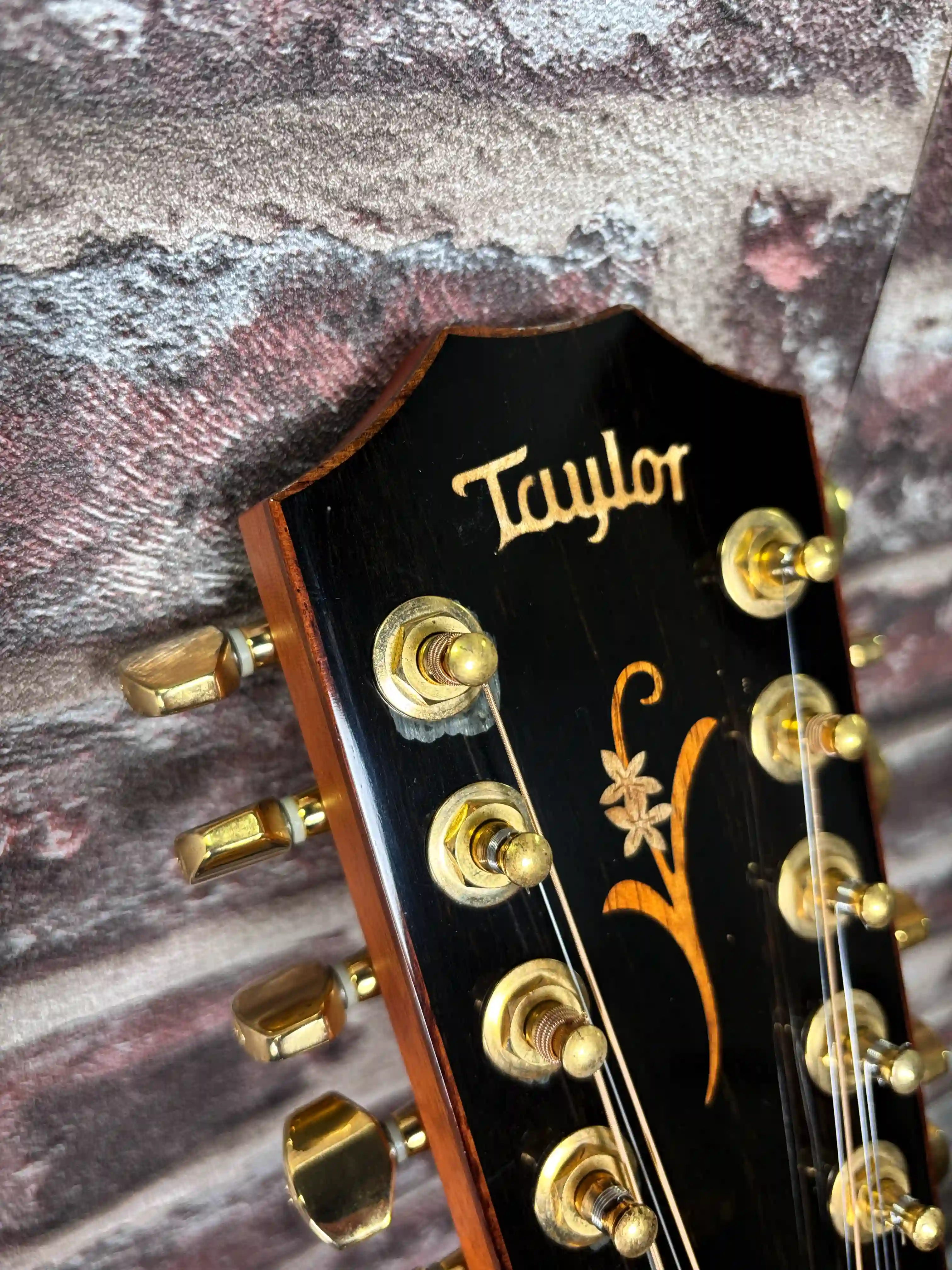 Taylor K66ce OCCASION