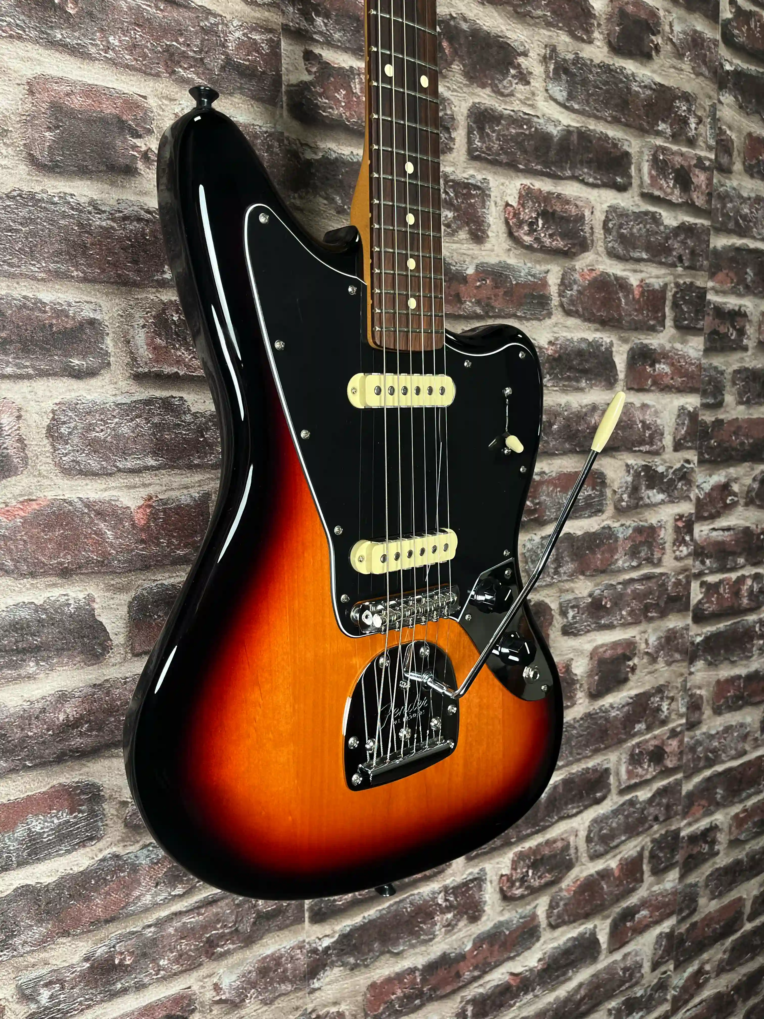 Fender Player Jaguar PF 3‑Color Sunburst OCCASION