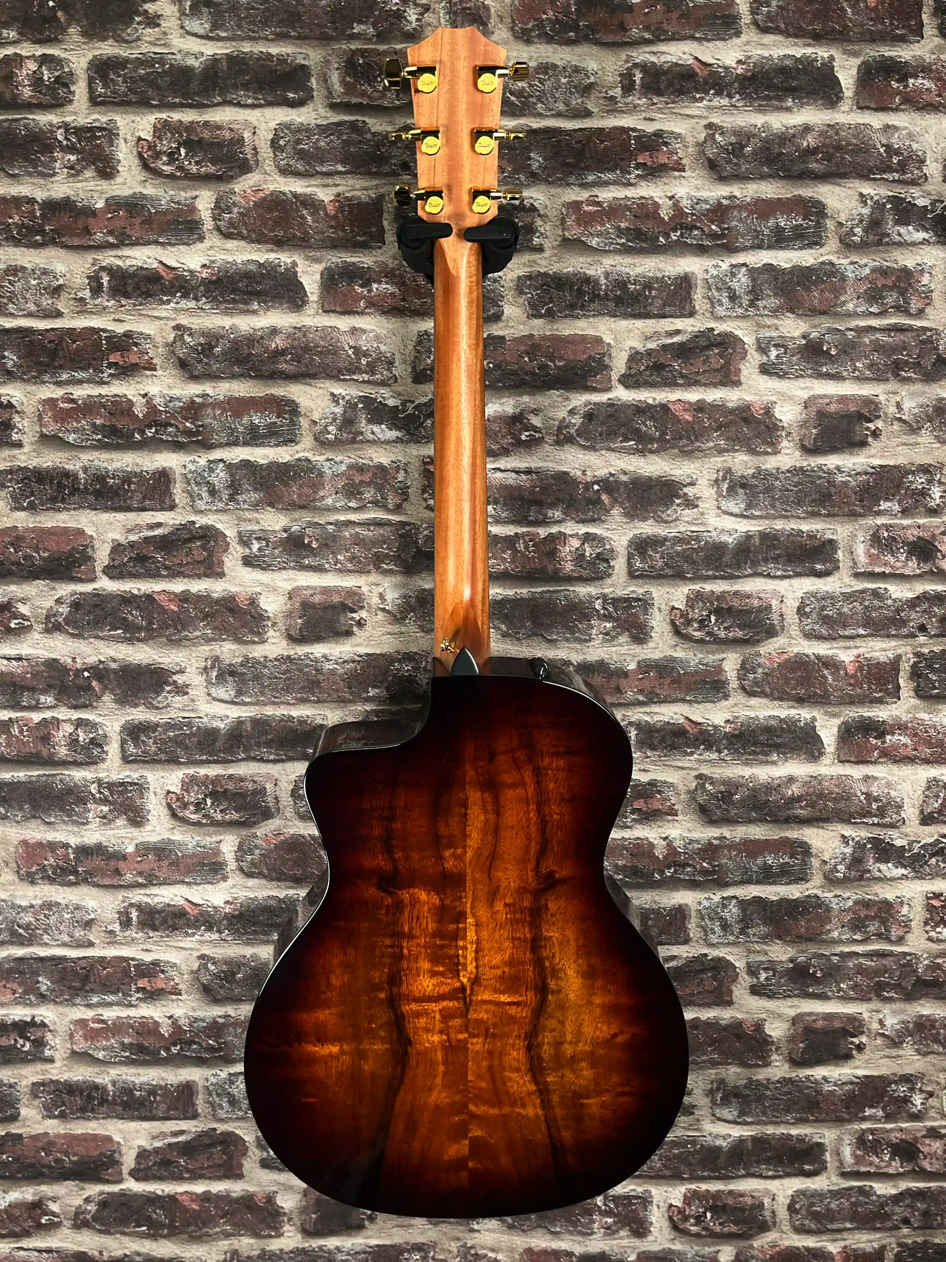 Taylor 224ce‑K DLX