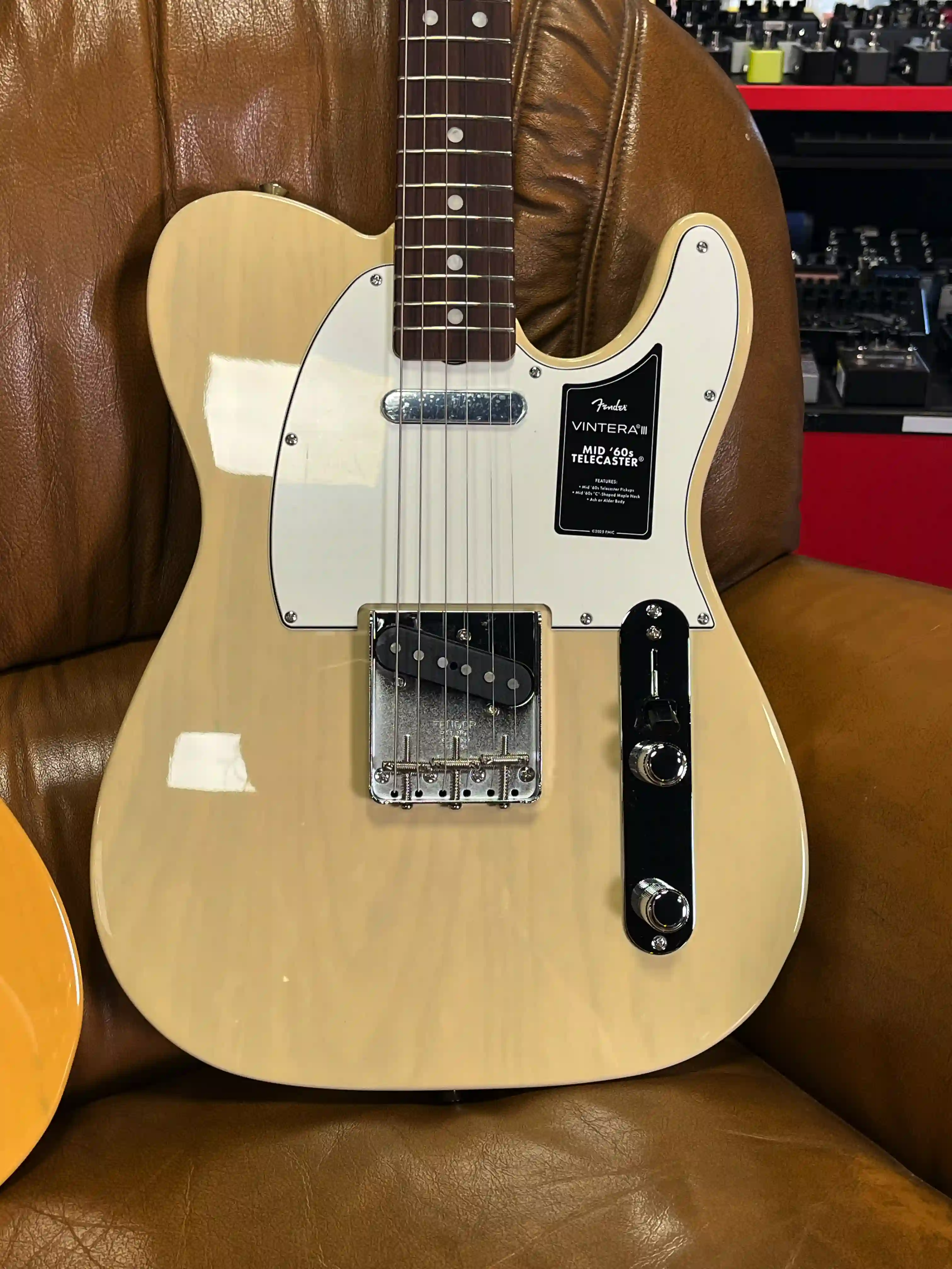 Fender Vintera III Mid 60s Telecaster RW Vintage Blonde