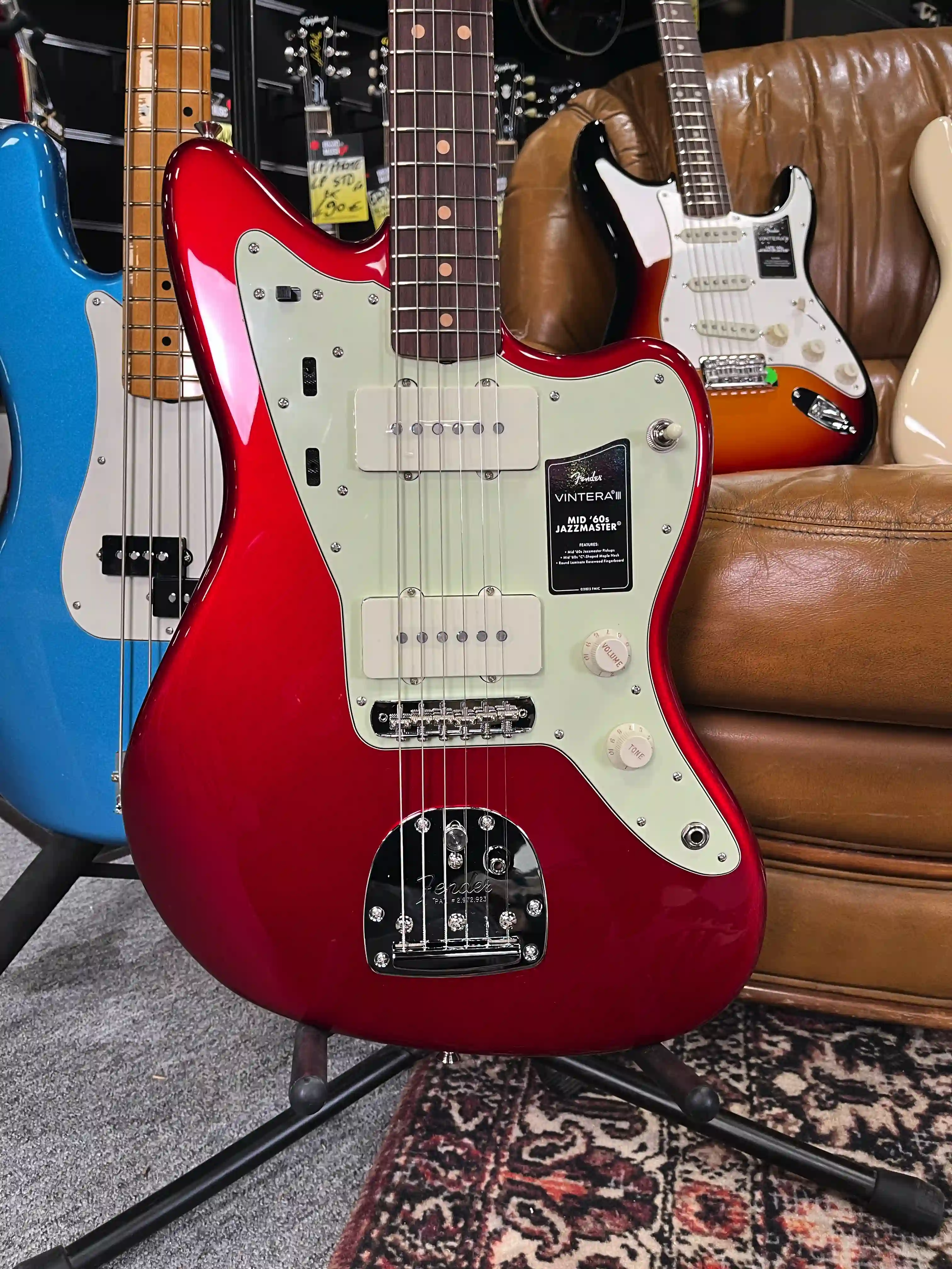 Fender Vintera III Mid 60s Jazzmaster RW Candy Apple Red