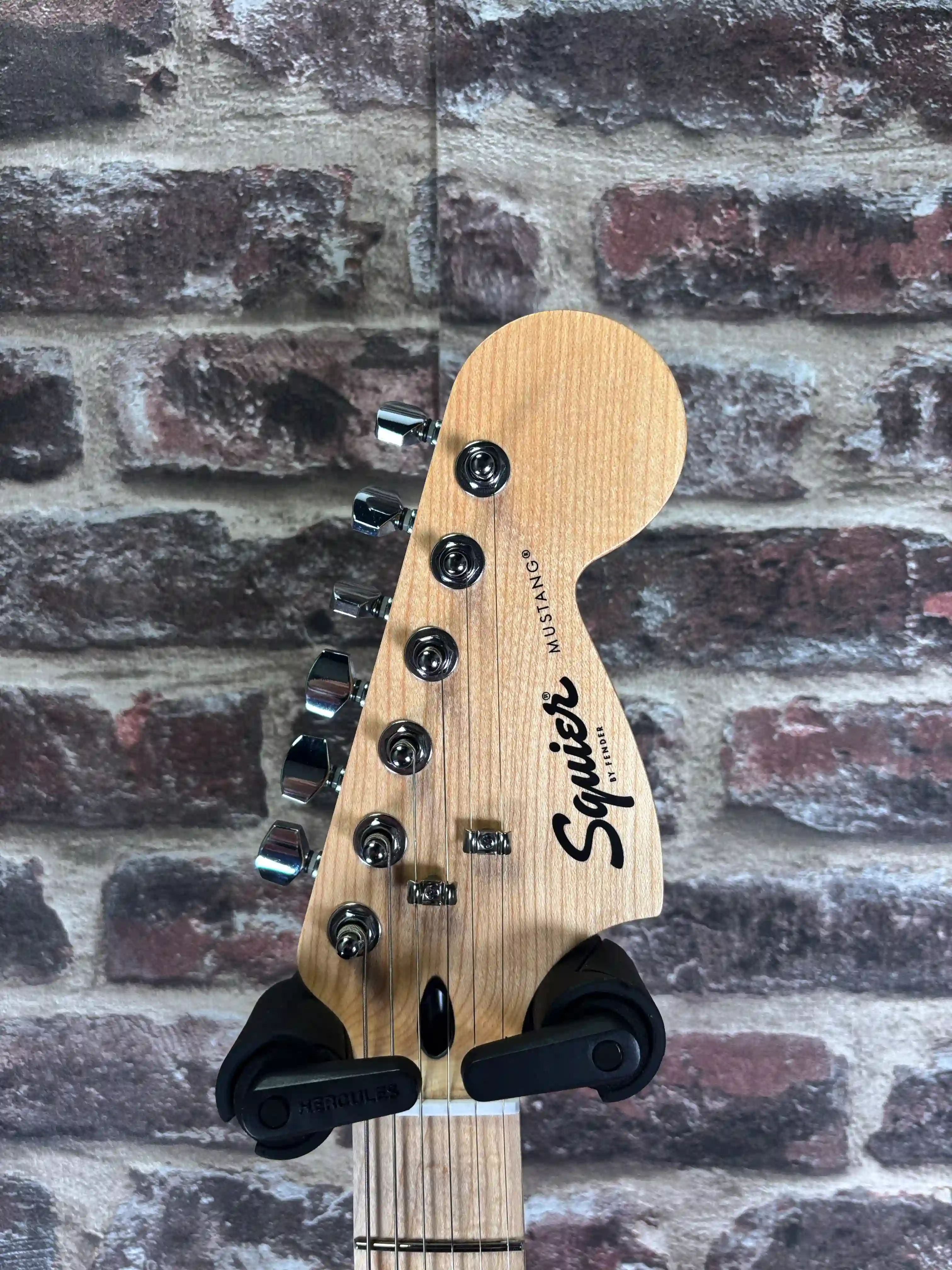 Squier Sonic Mustang Torino Red OCCASION