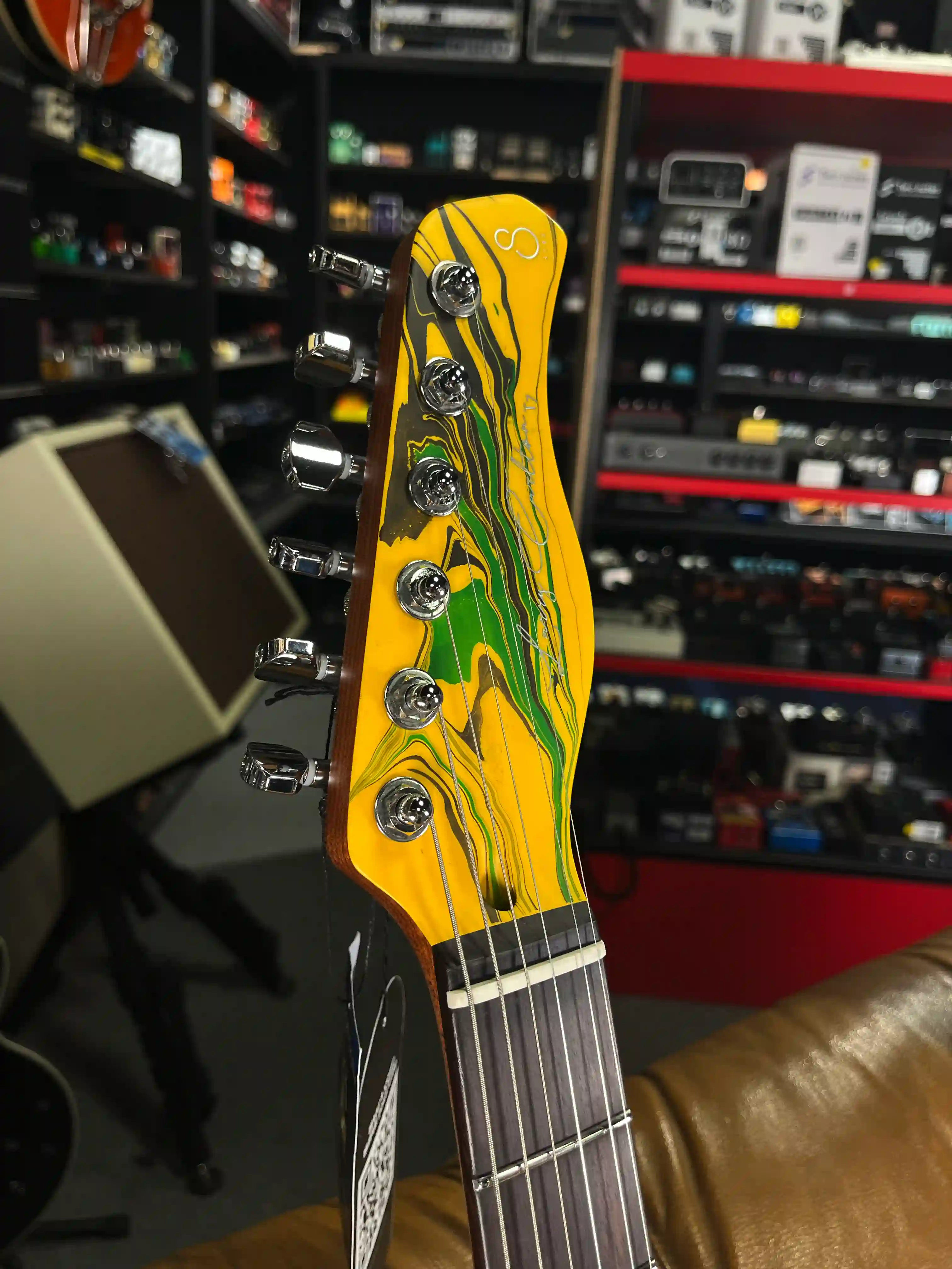 Larry Carlton T7 SW Yellow Swirl