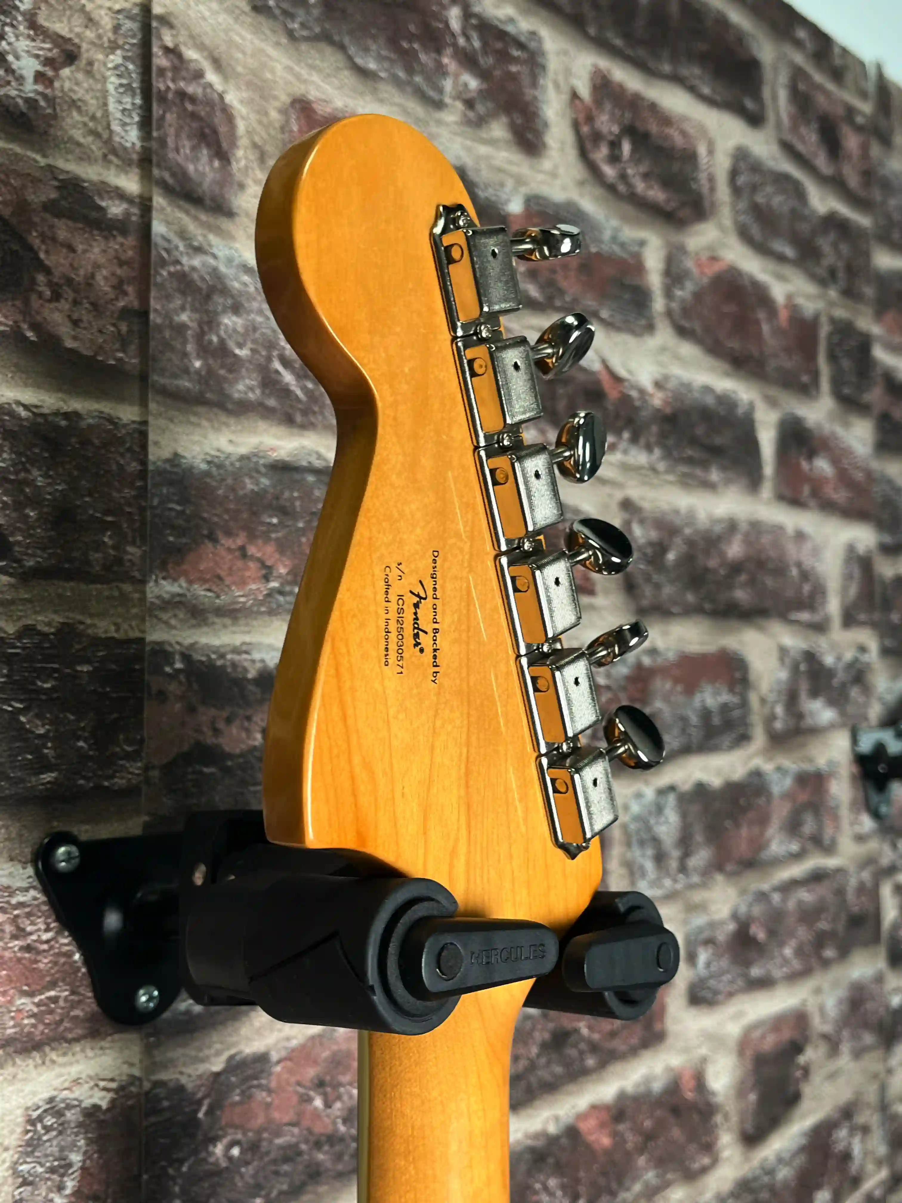 Squier Classic Vibe Bass VI Noir OCCASION