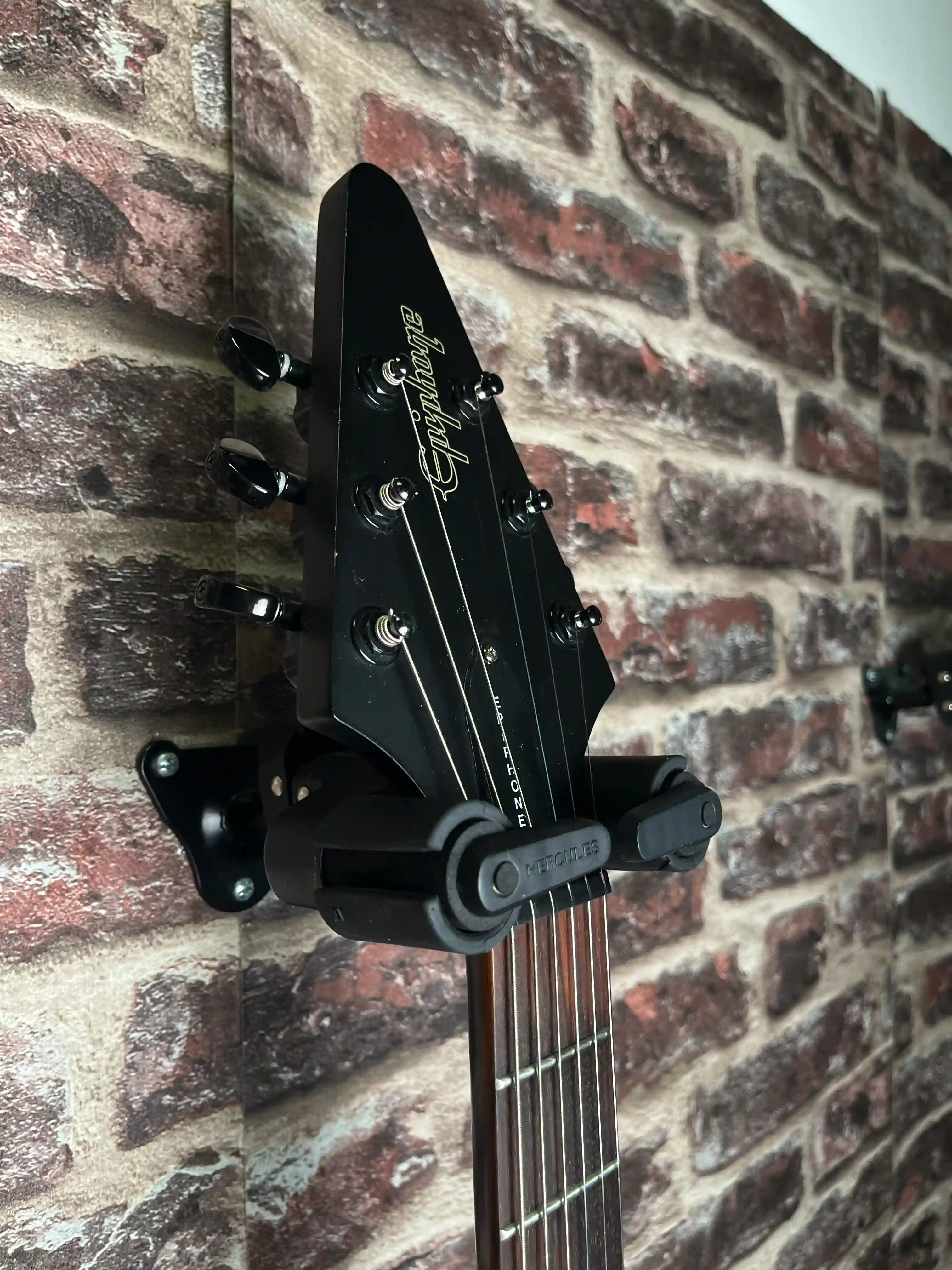 Epiphone Reissue Goth ’58 Flying V with EMG Pickups OCCASION