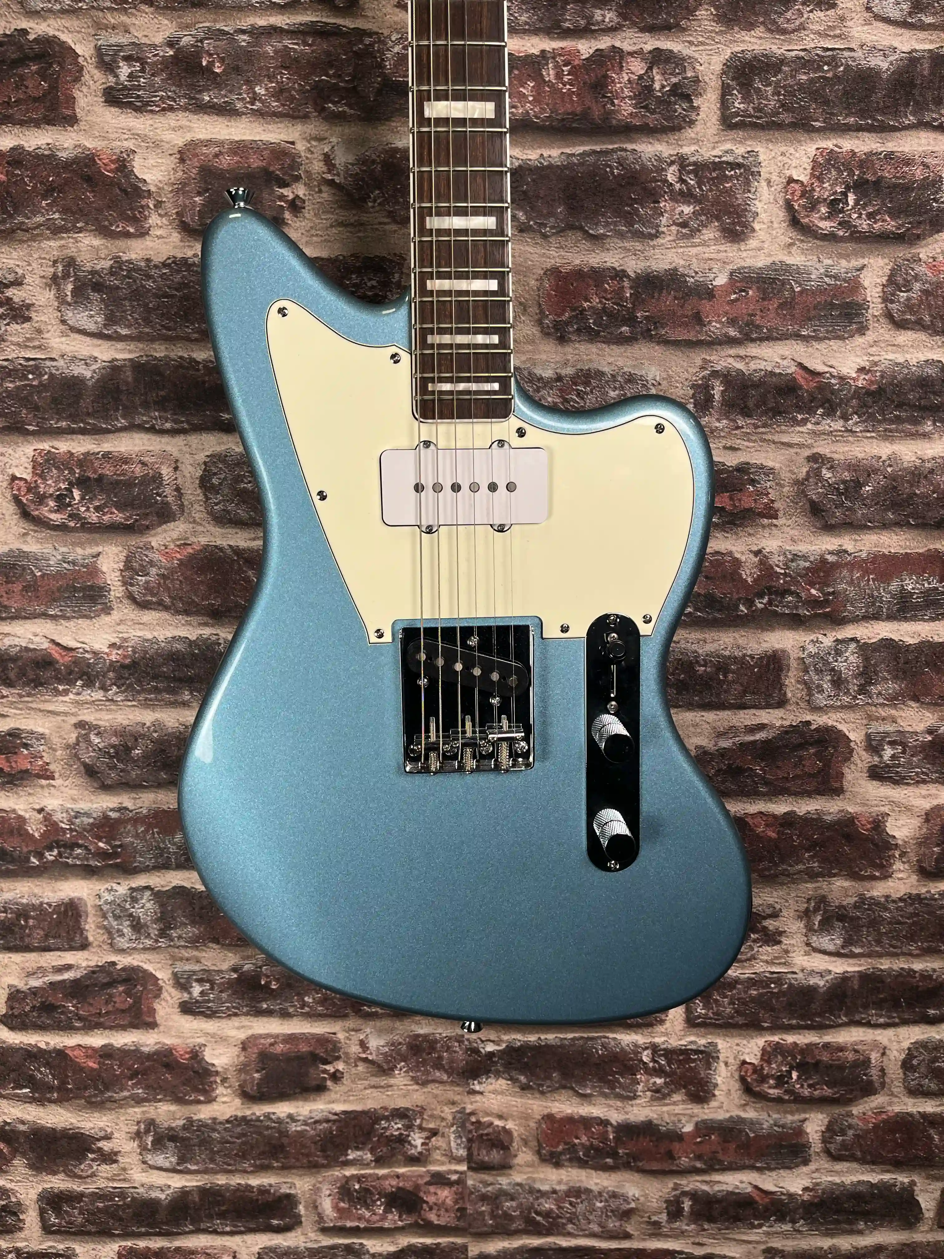 Squier Paranormal Offset Telecaster SJ Ice Blue Metallic
