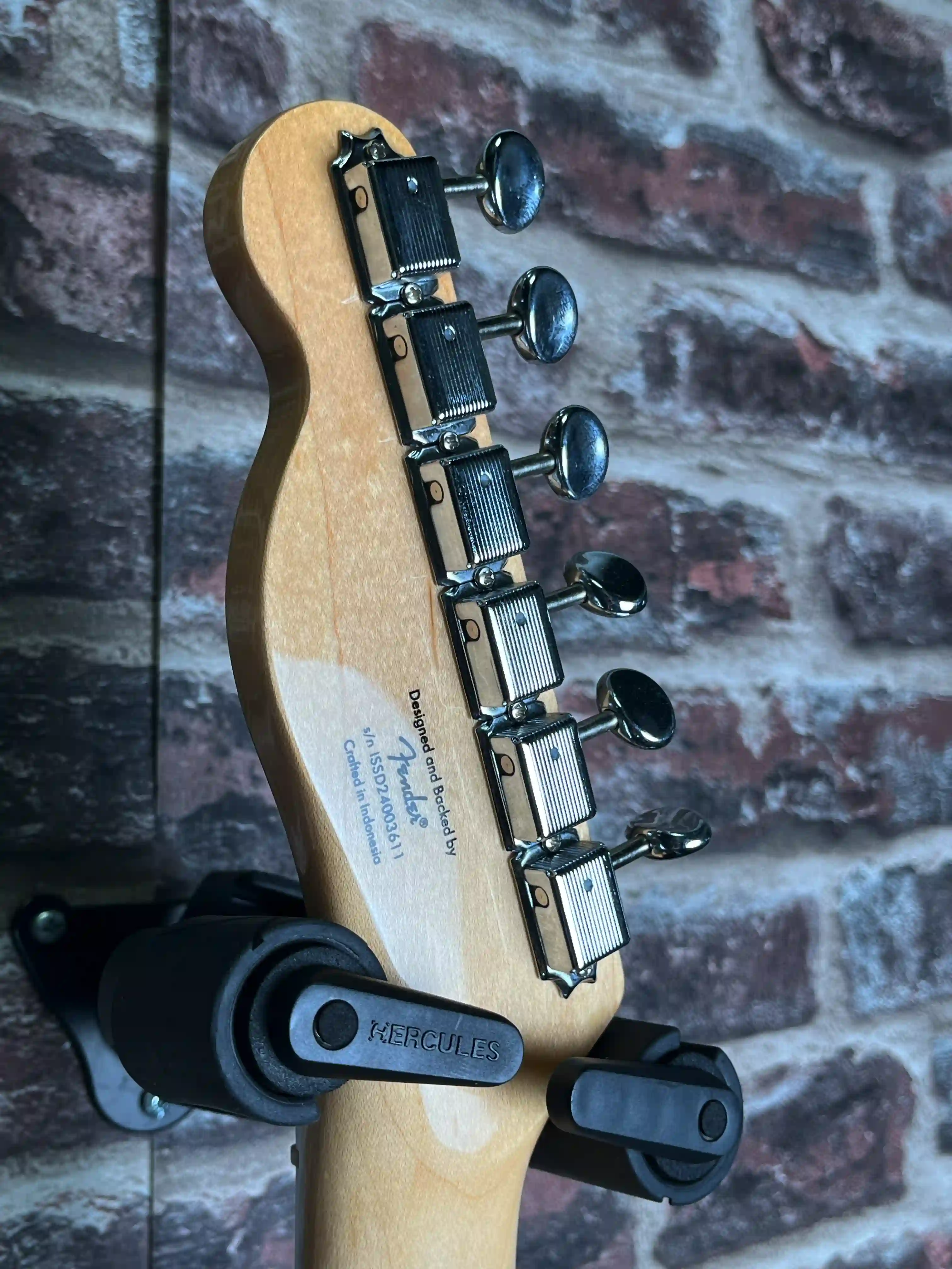Squier Paranormal Offset Telecaster SJ Ice Blue Metallic