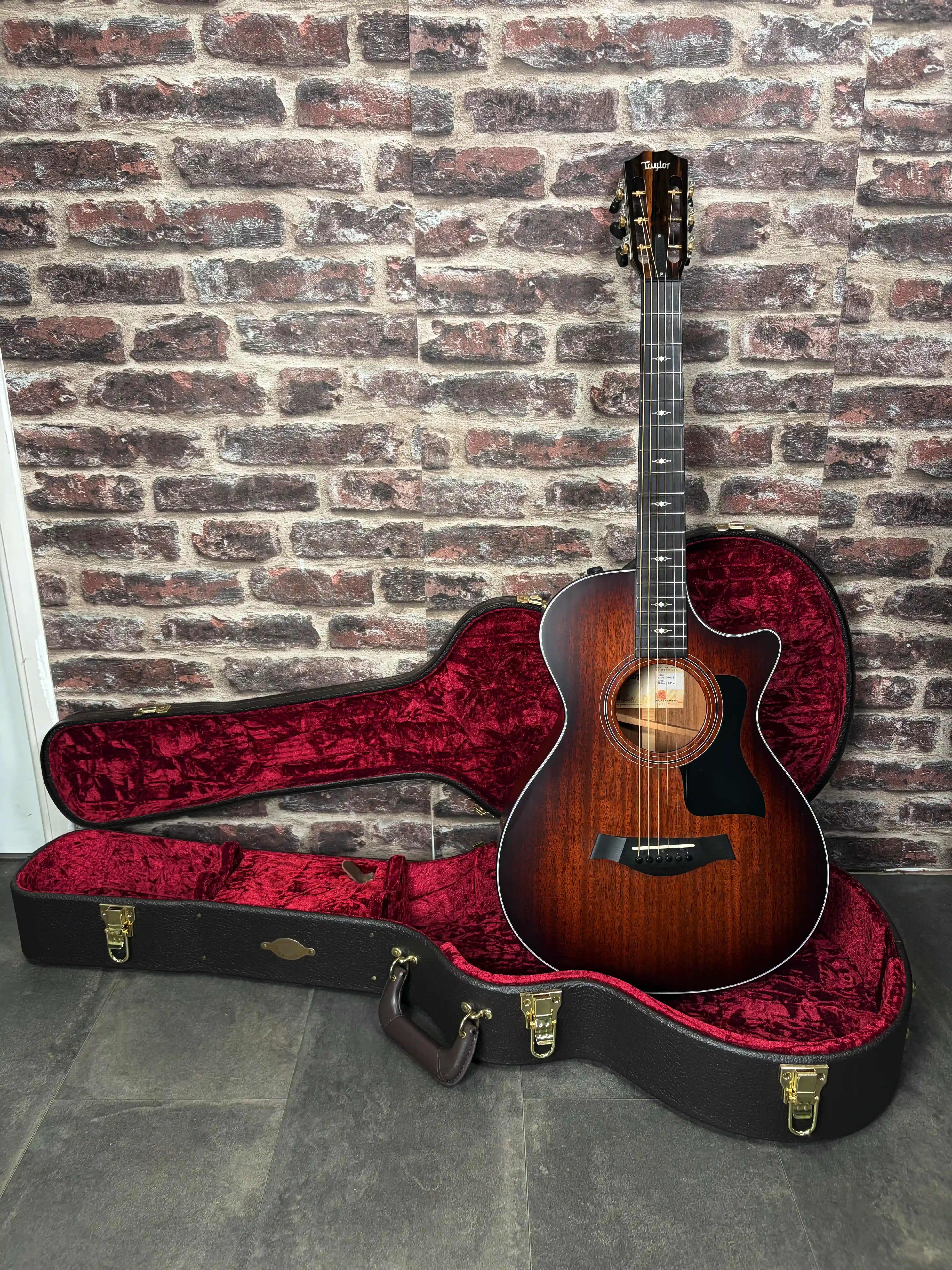 Taylor 322ce 12th OCCASION