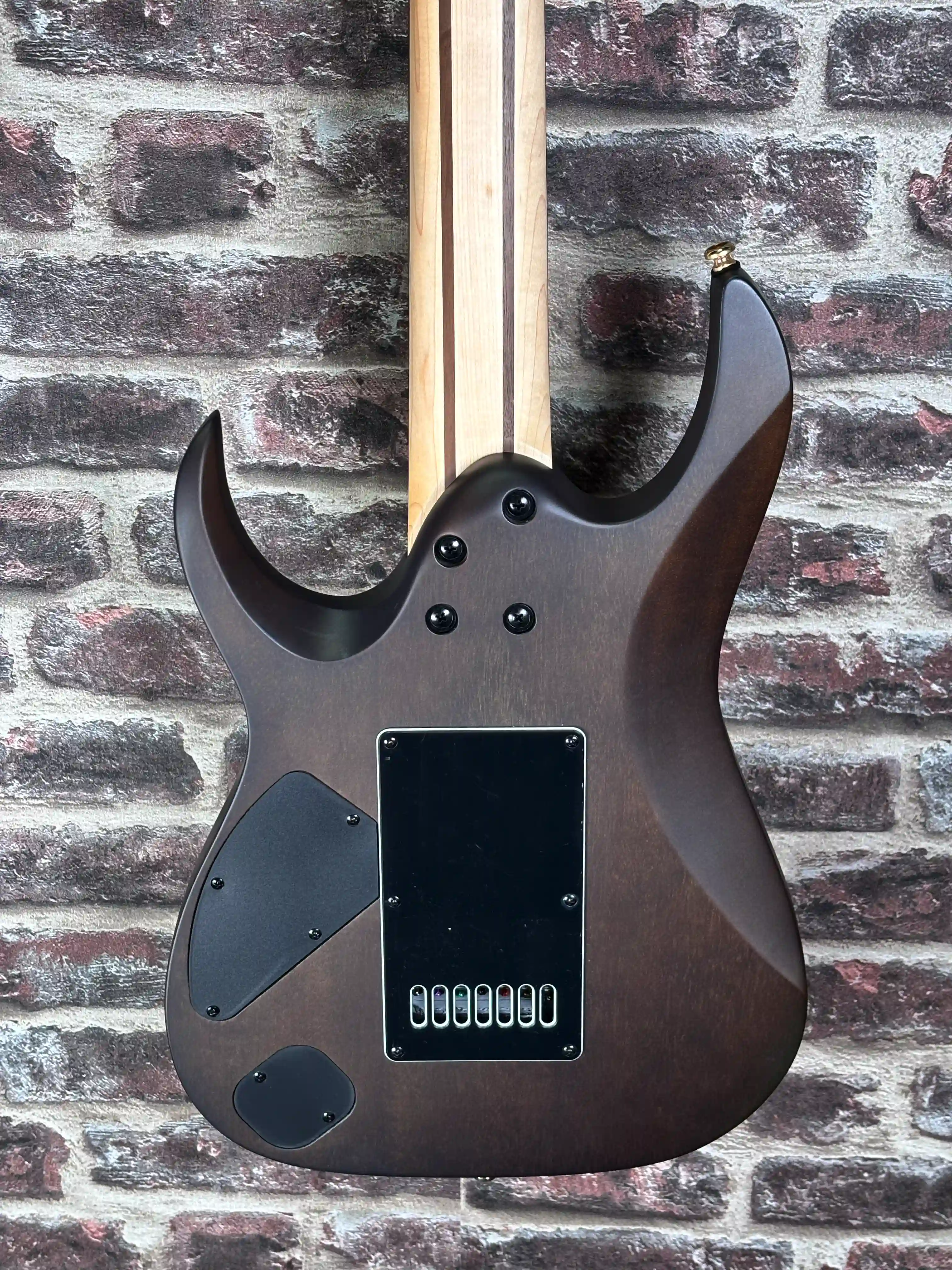 Ibanez K7Yang Brian "Head" Welch Signature 7 Strings