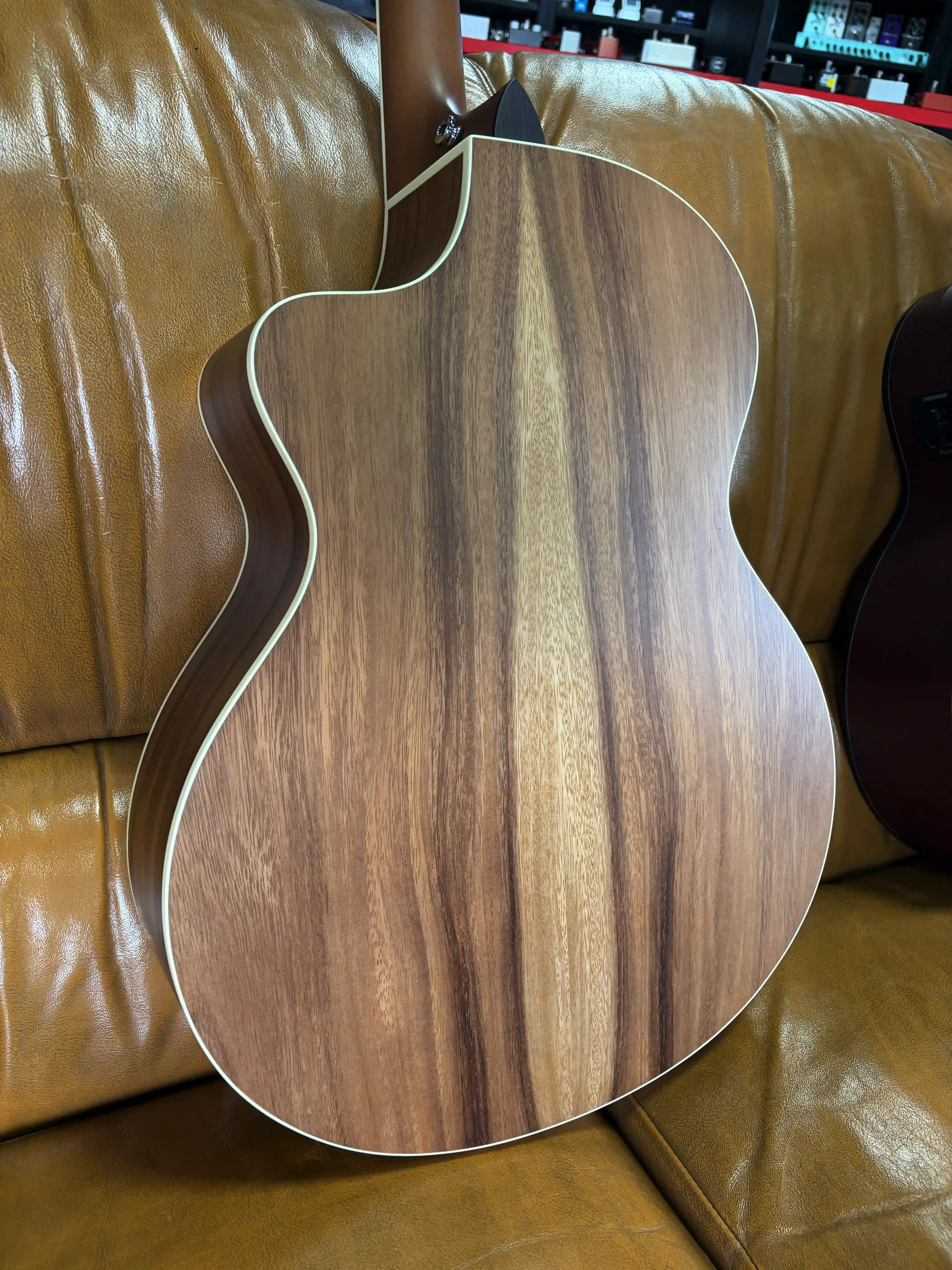 Faith Nexus Neptune EC Coffee Brown