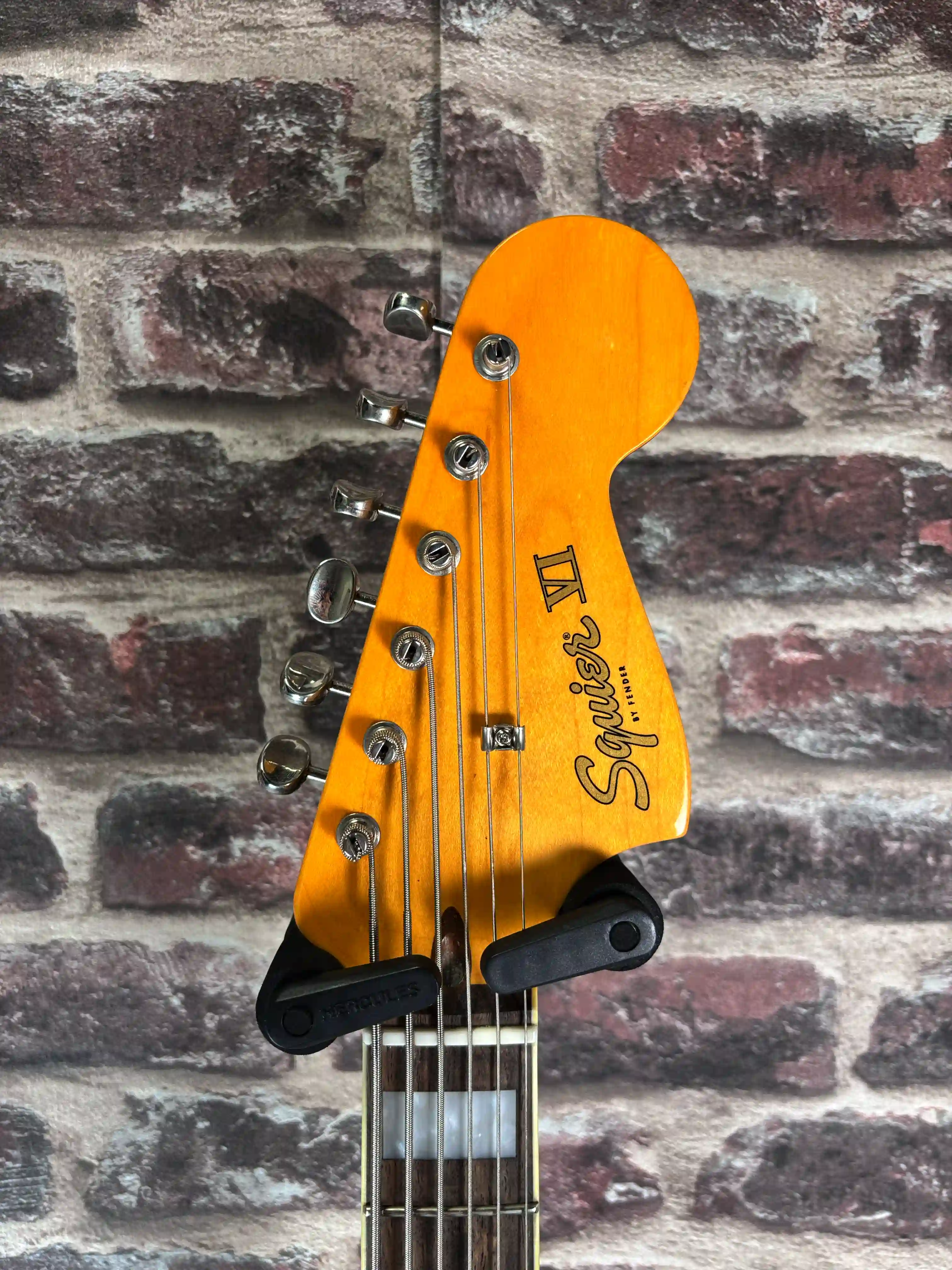 Squier Classic Vibe Bass VI OCCASION