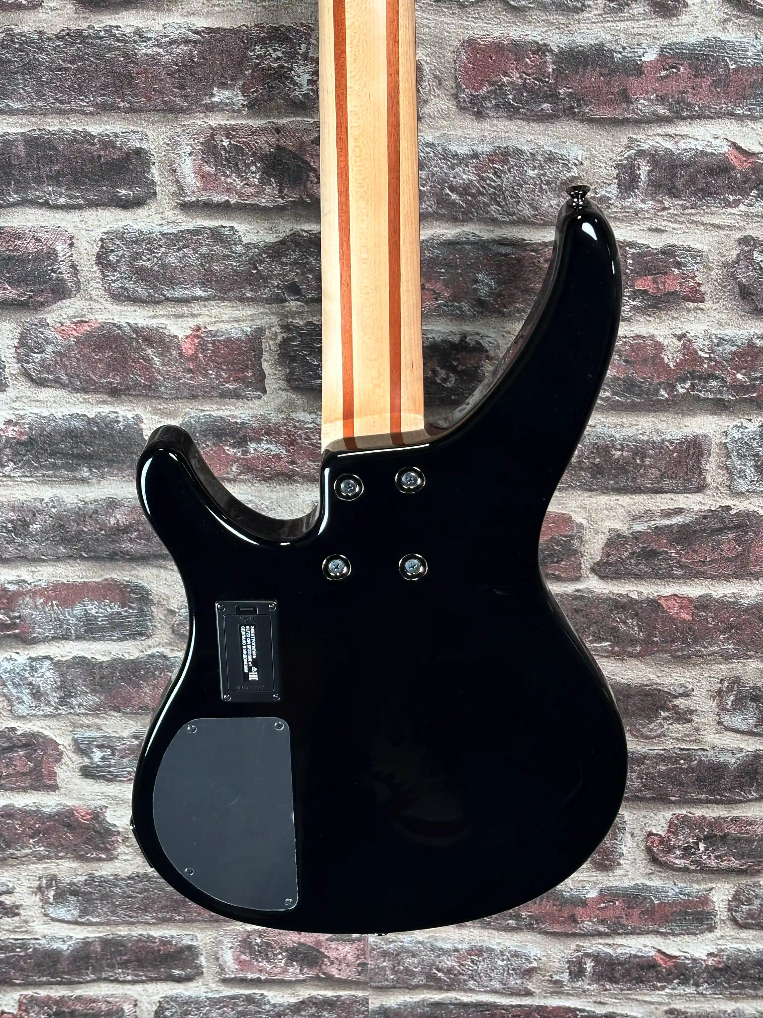 Yamaha TRBX 304 BL OCCASION