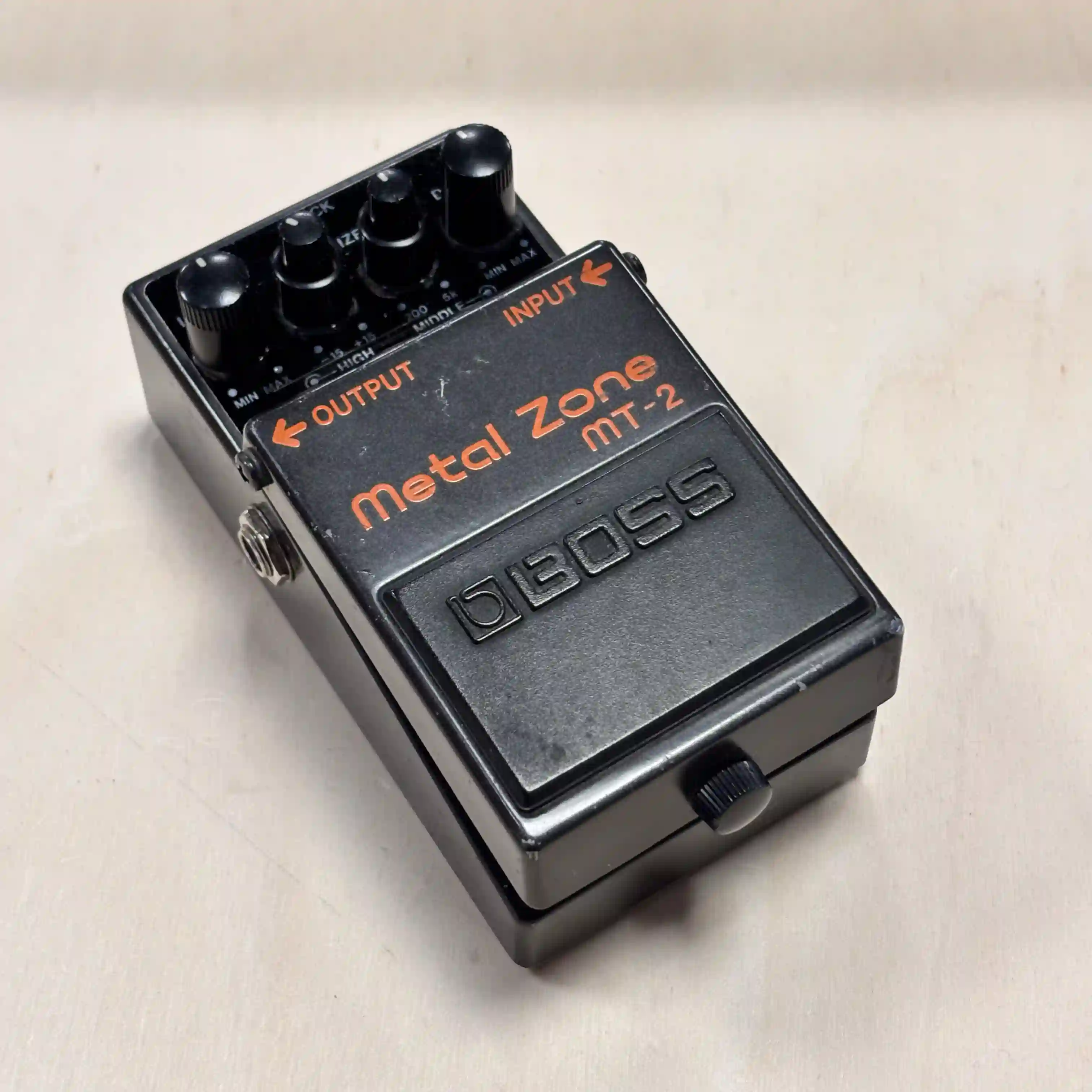 Boss Metal Zone MT‑2 OCCASION
