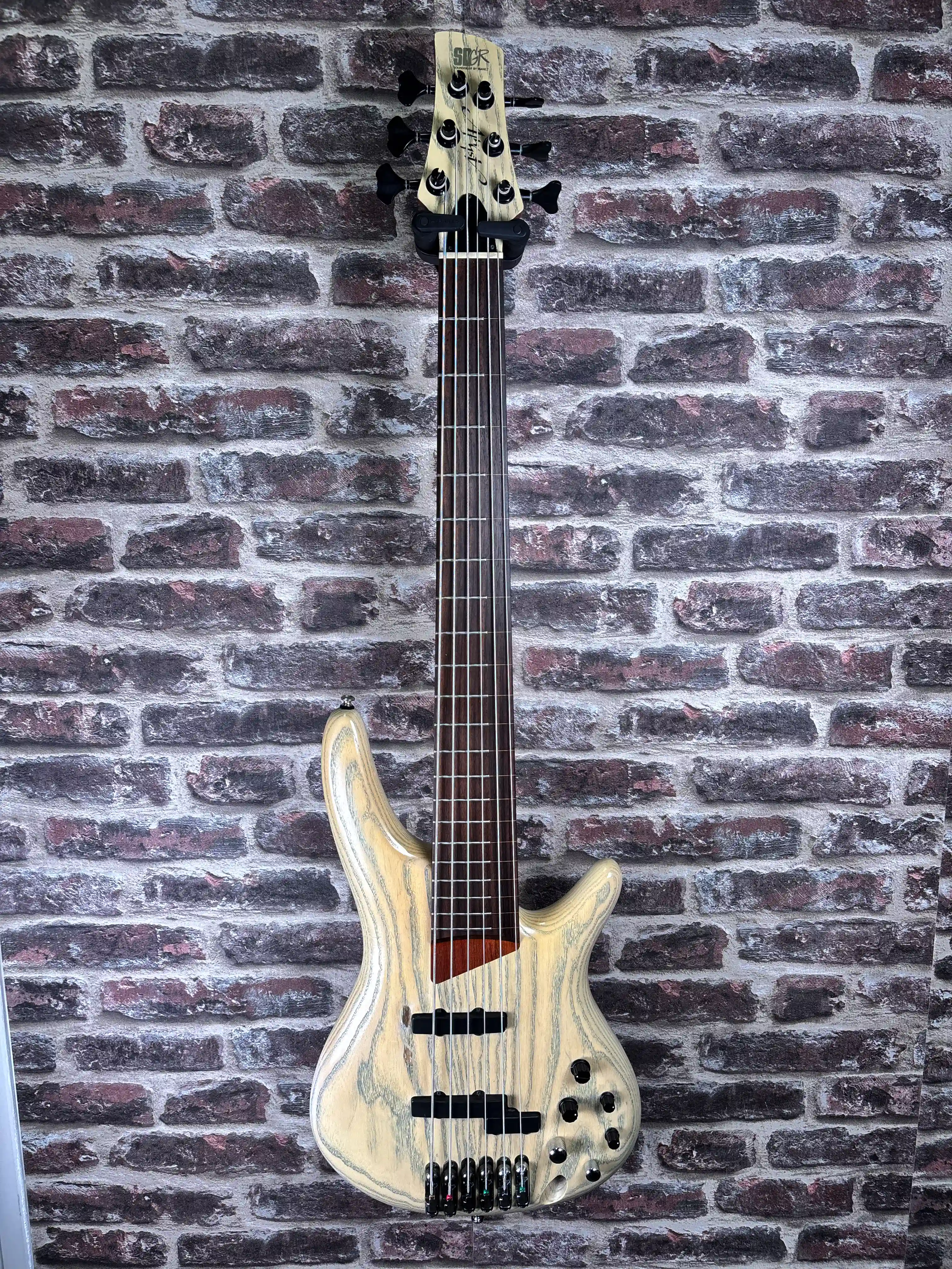 Ibanez Soundgear SR2010ASC "Ashula" Hybrid 6 Strings Fretless