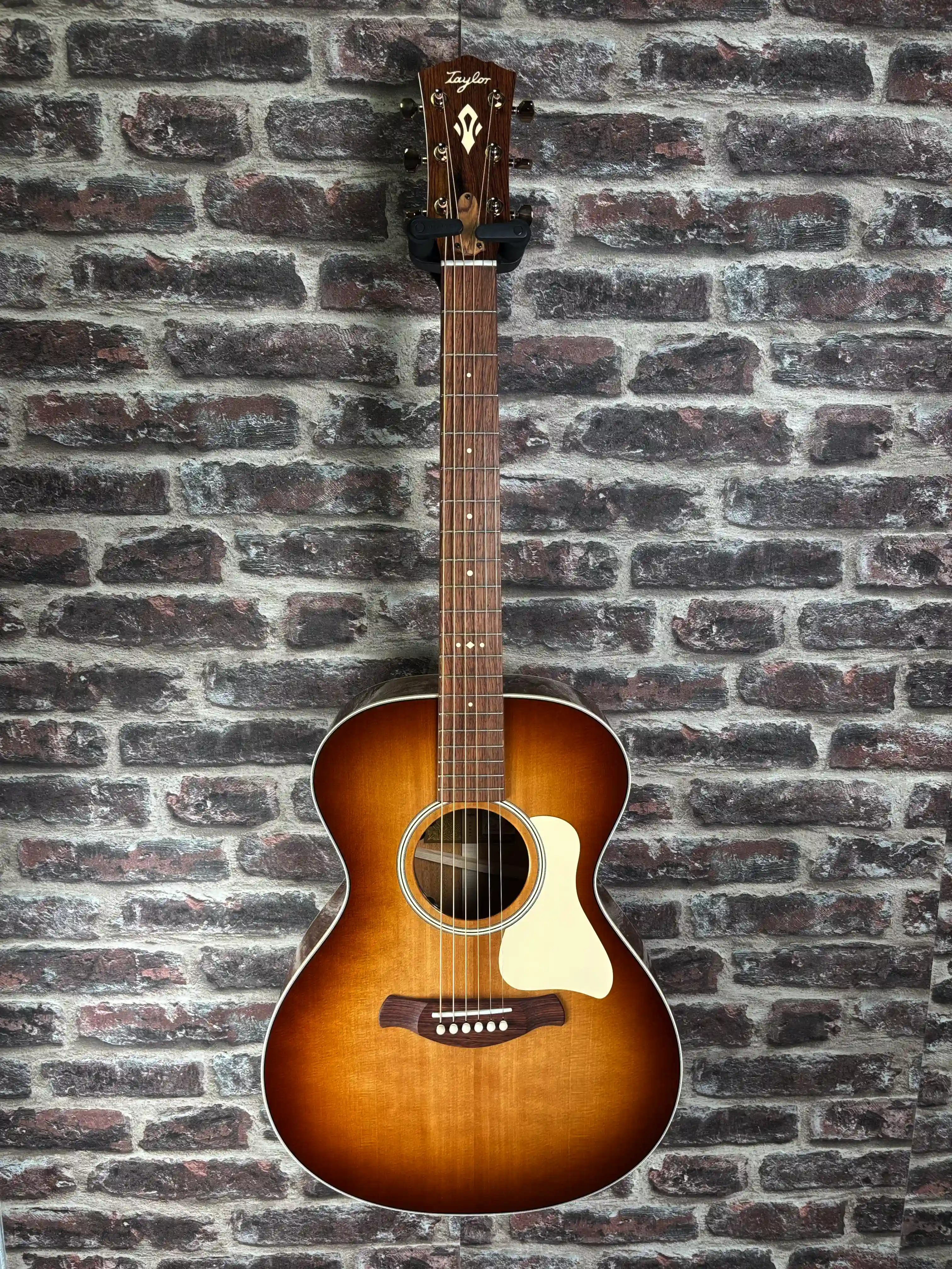Taylor Ben Harper Gold Label 512e