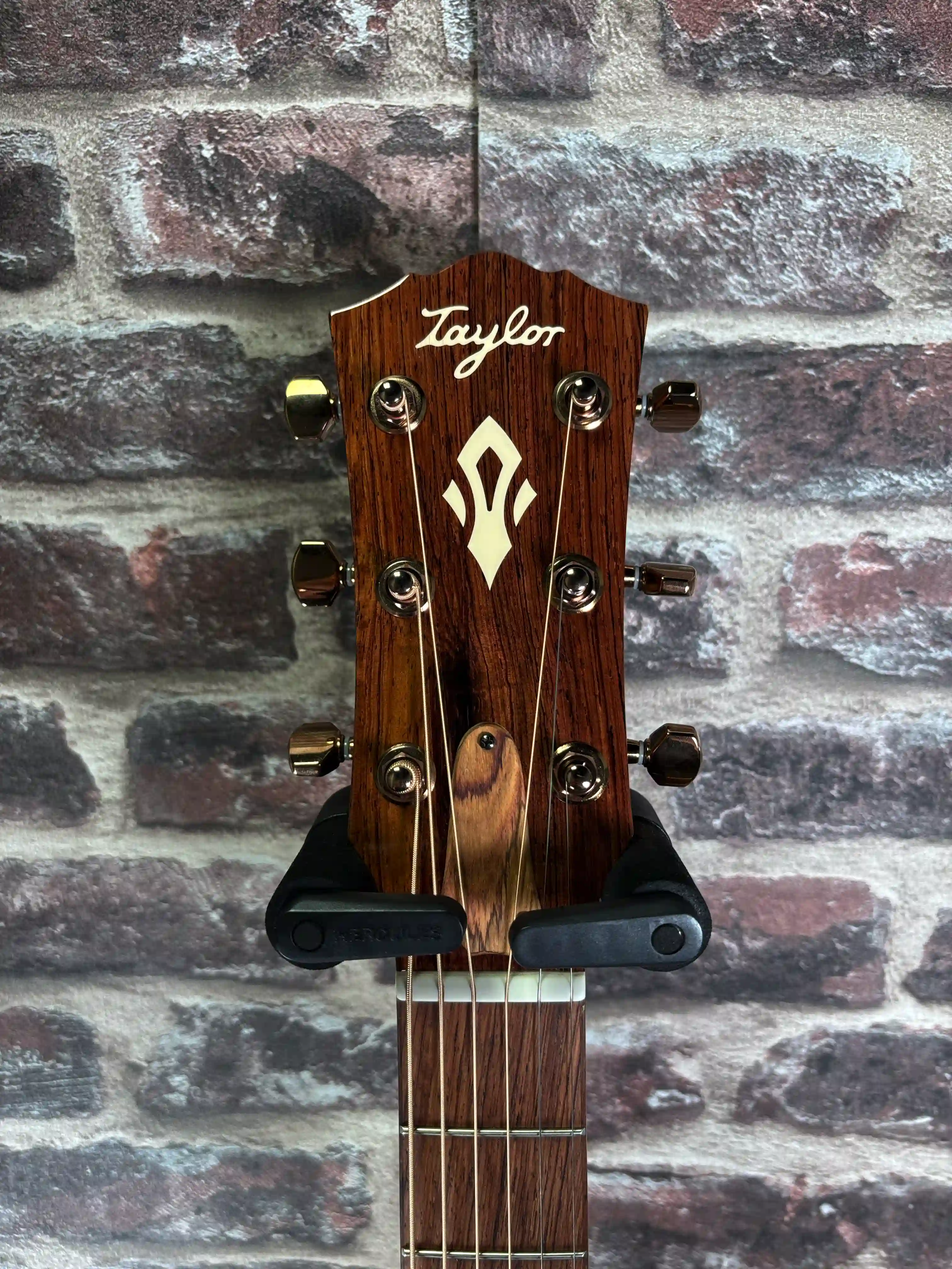 Taylor Ben Harper Gold Label 512e