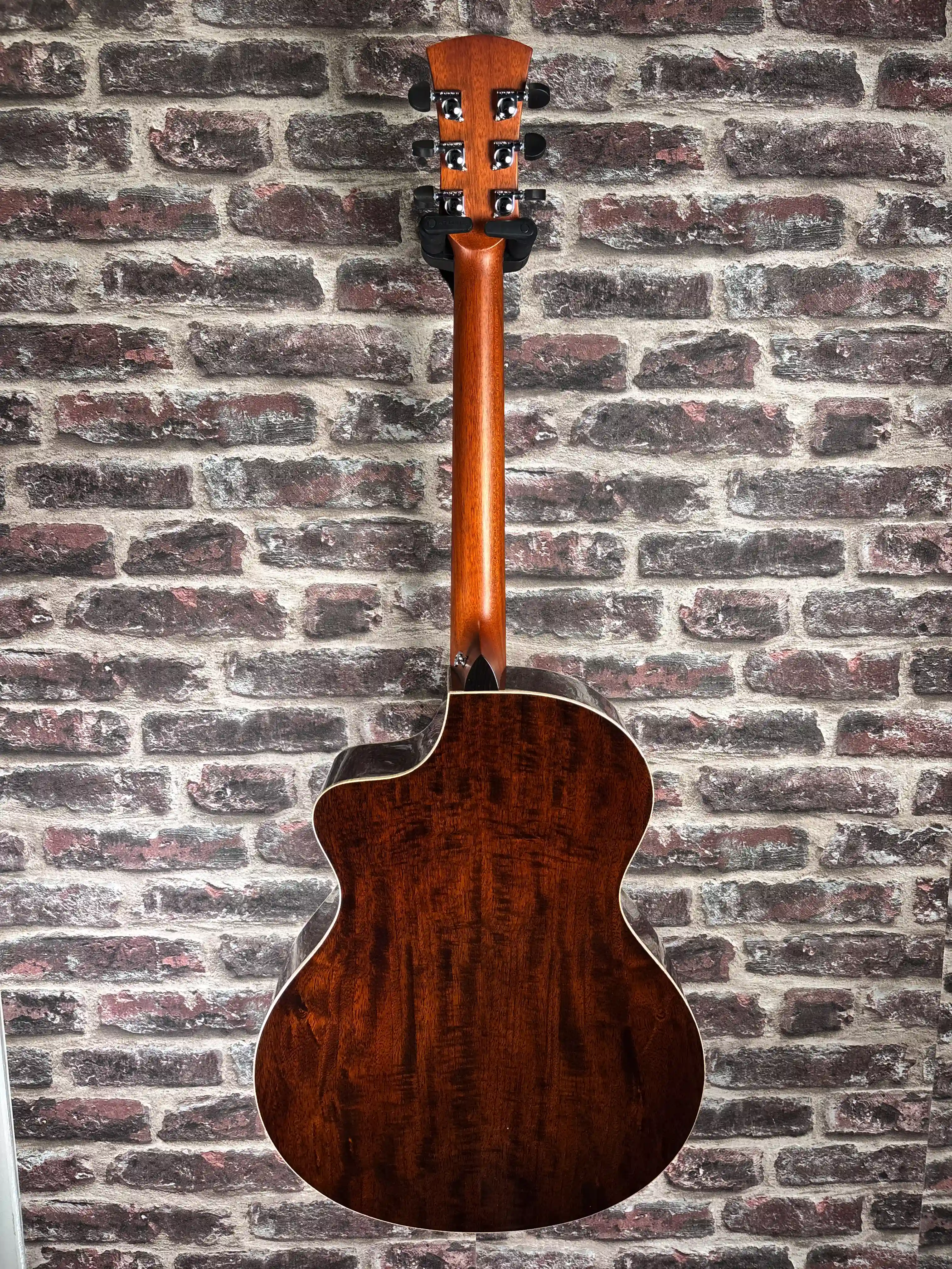 Faith FX Neptune Cutaway Dark Natural Gold