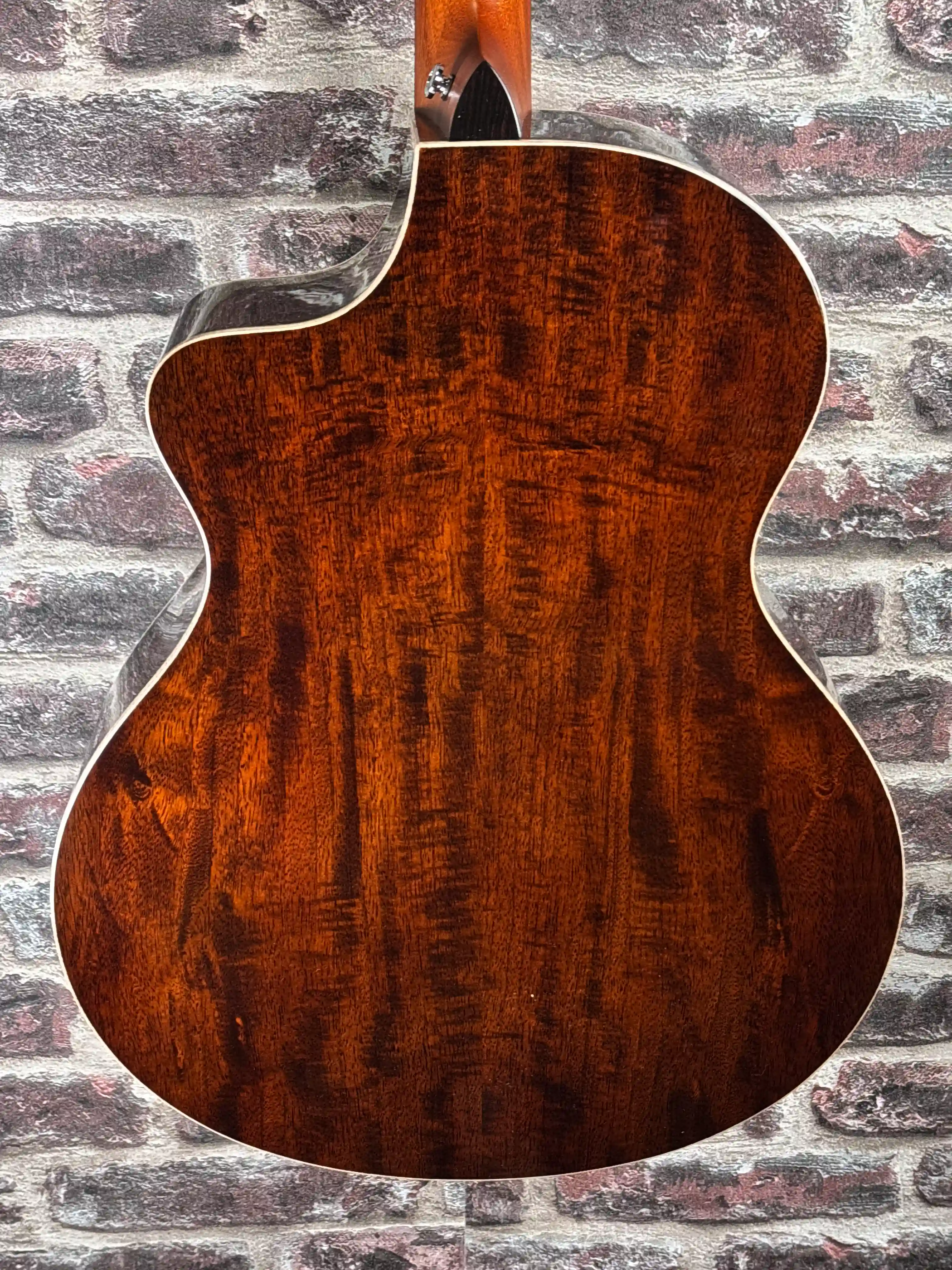 Faith FX Neptune Cutaway Dark Natural Gold