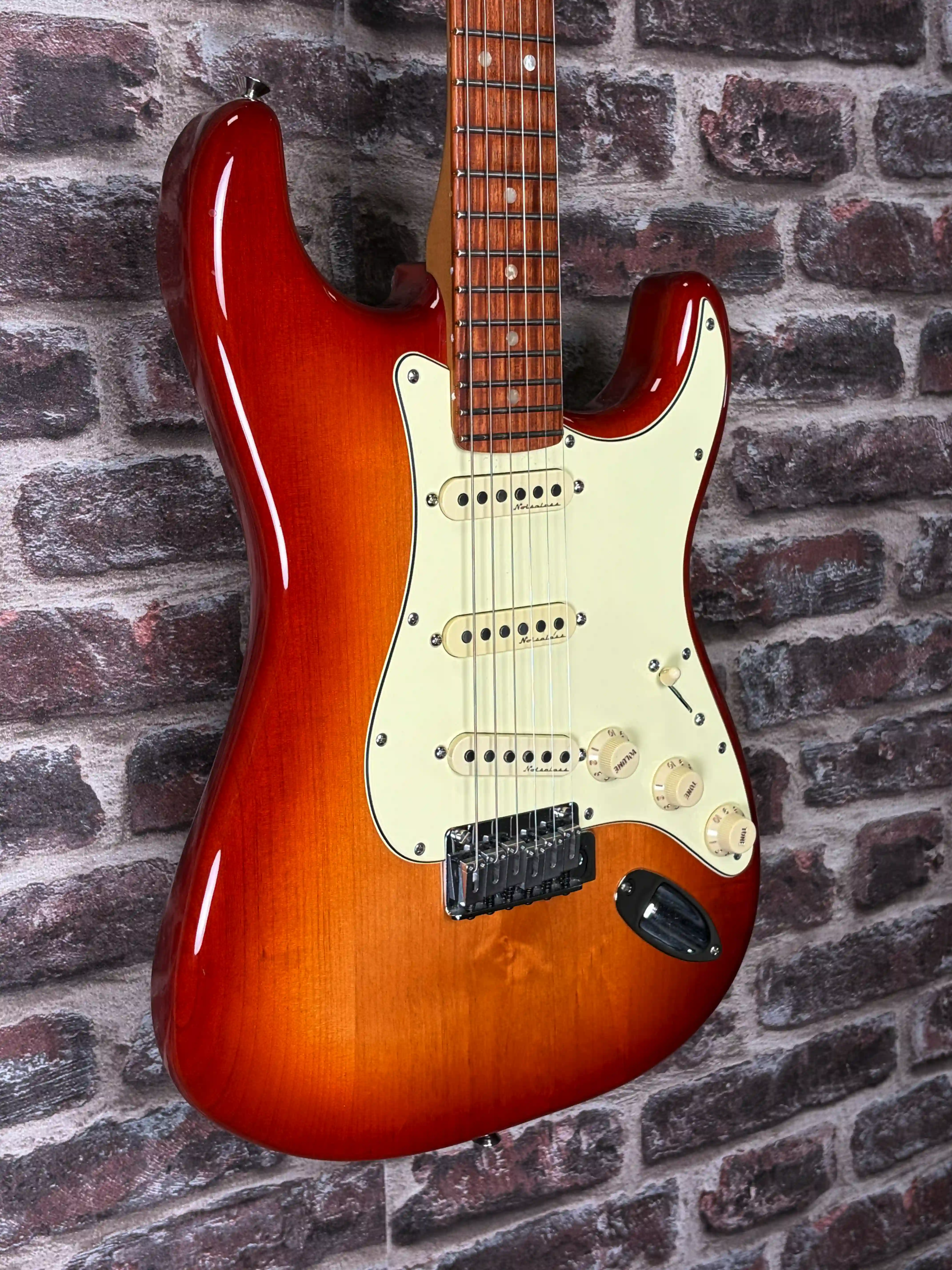 Fender Player Plus Strat PF SSB OCCASION