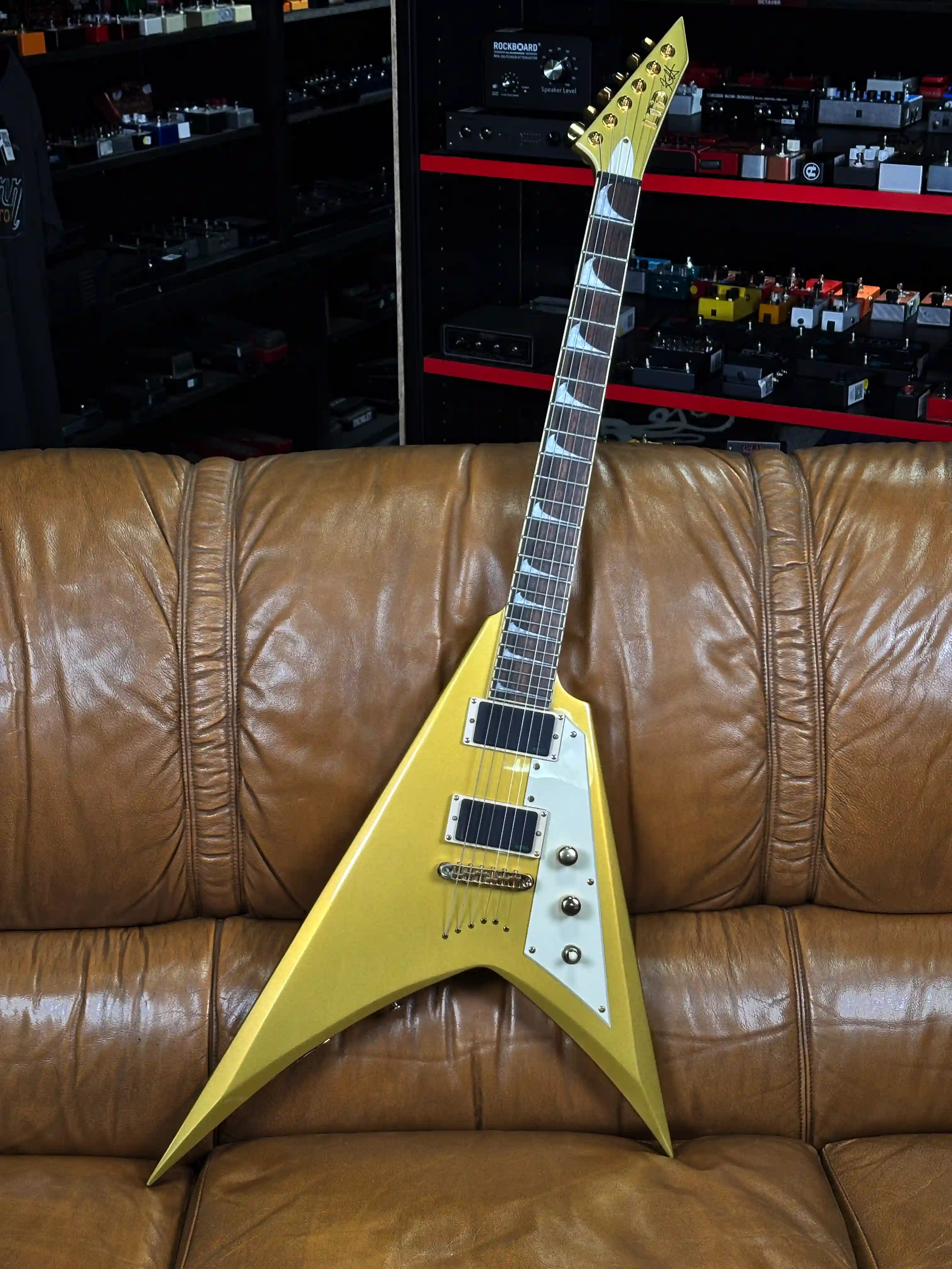 LTD KH‑V Metallic Gold Kirk Hammett signature OCCASION