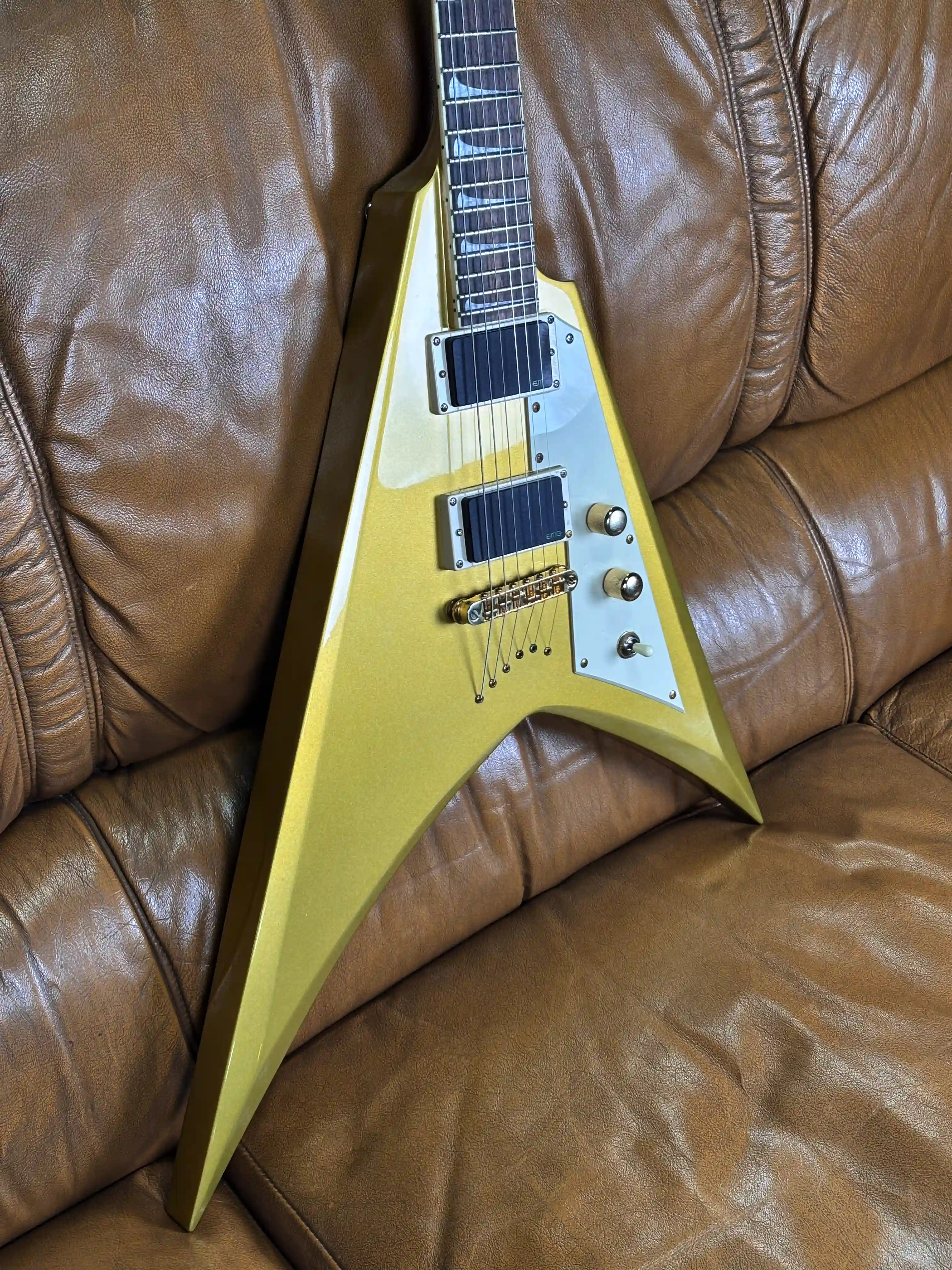 LTD KH‑V Metallic Gold Kirk Hammett signature OCCASION