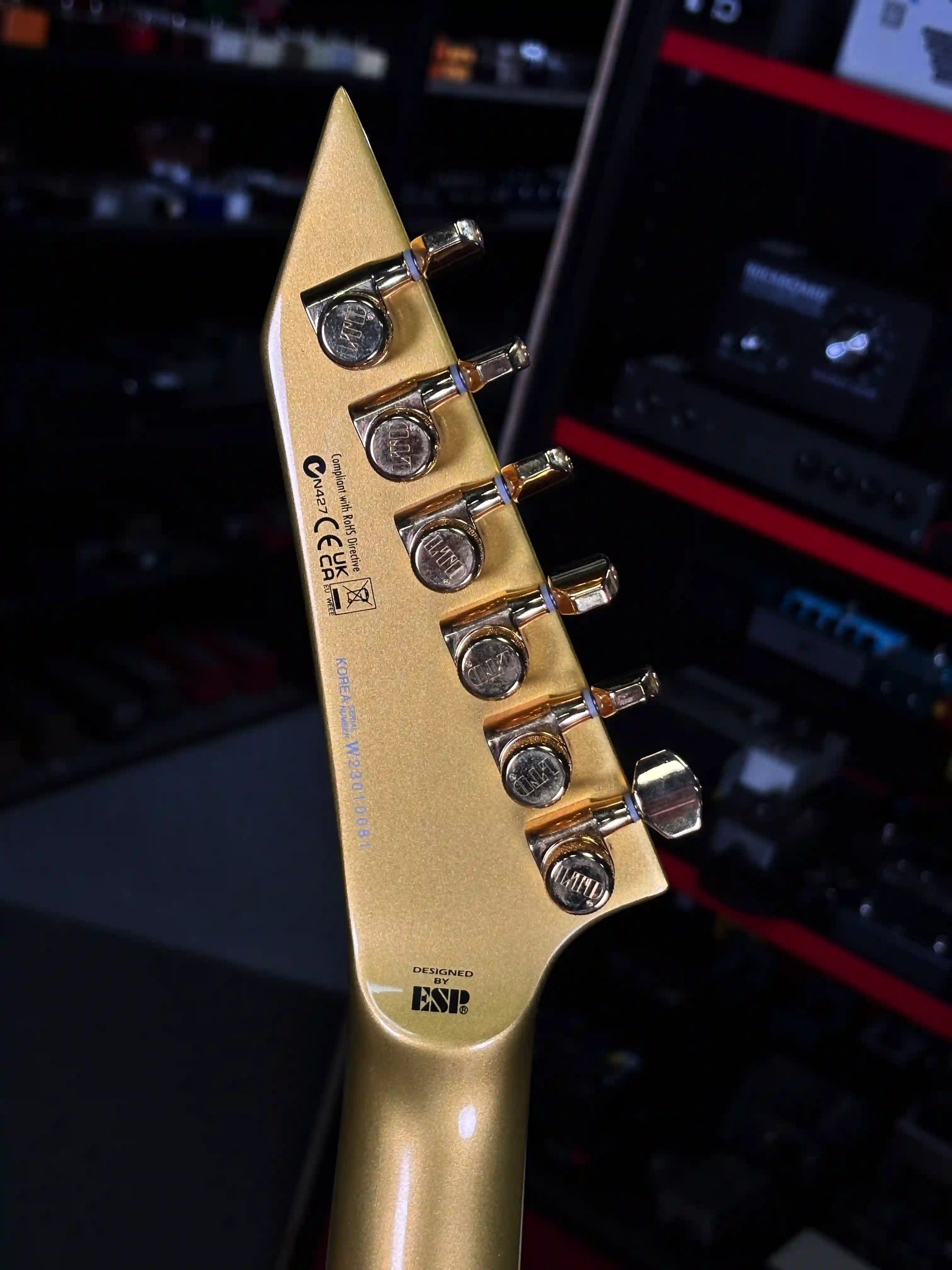 LTD KH‑V Metallic Gold Kirk Hammett signature OCCASION