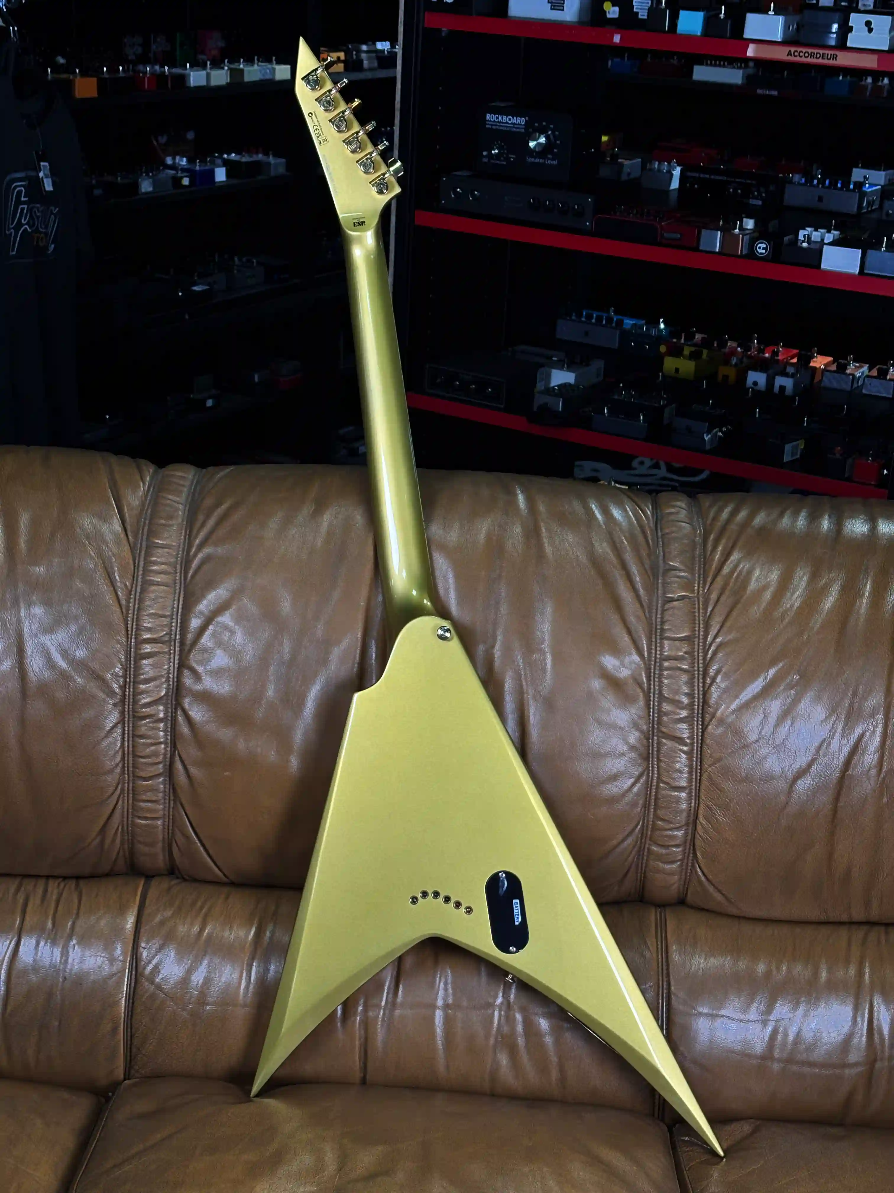 LTD KH‑V Metallic Gold Kirk Hammett signature OCCASION