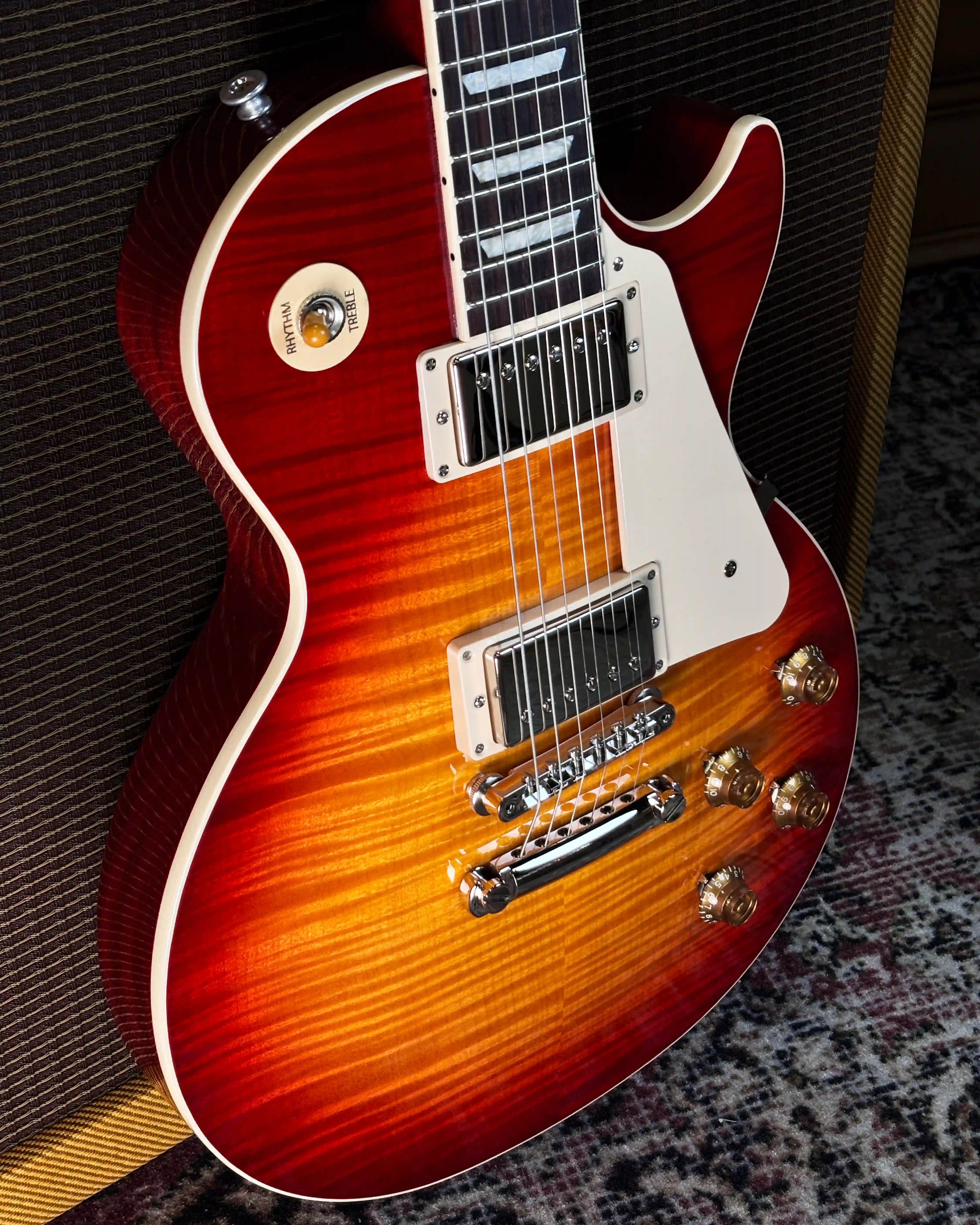 Gibson Les Paul Standard 50 s AAA Exclusive Cherry Sunburst