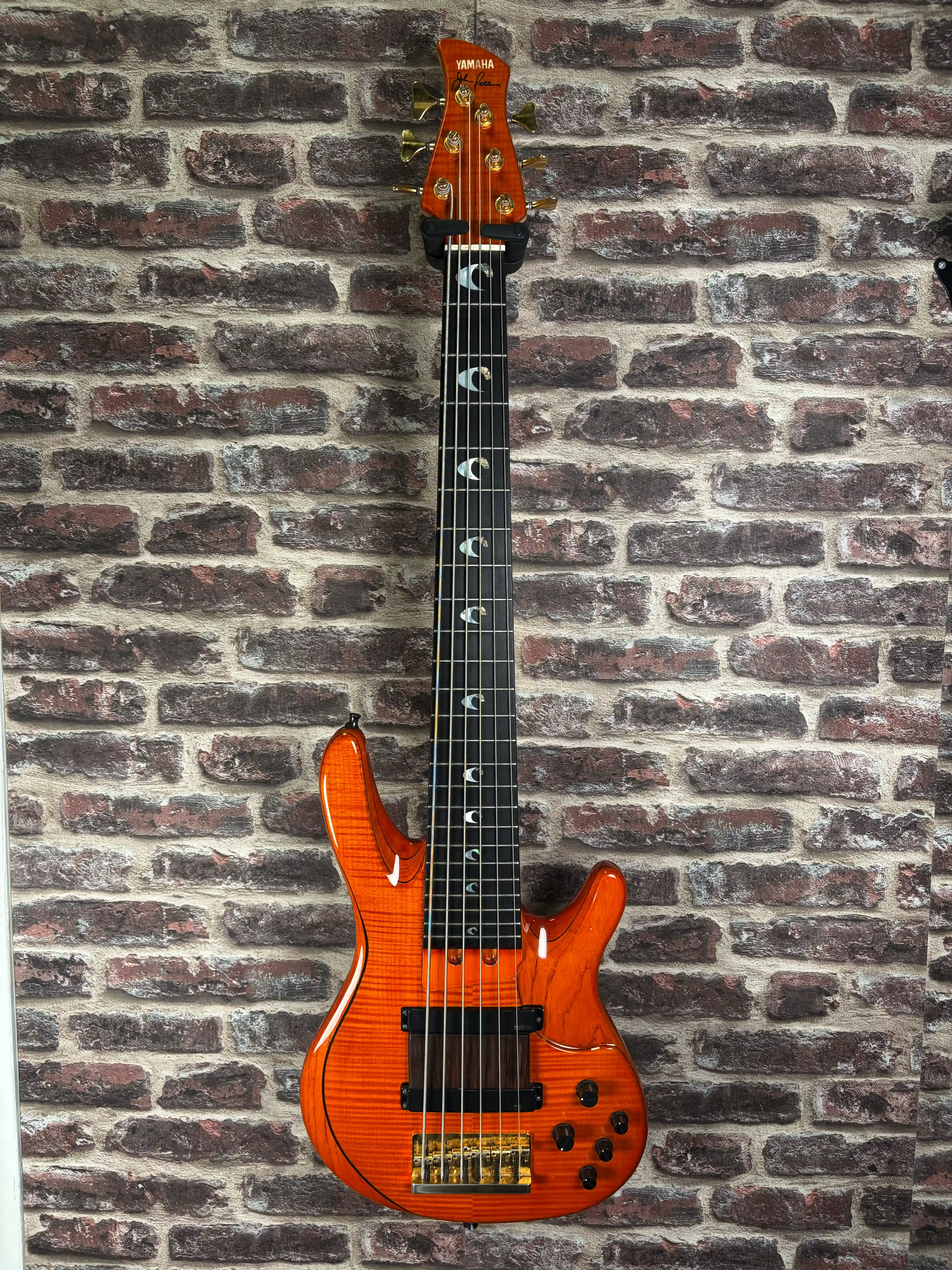 Yamaha TRB JP1 John Patitucci Signature Amber Gloss OCCASION