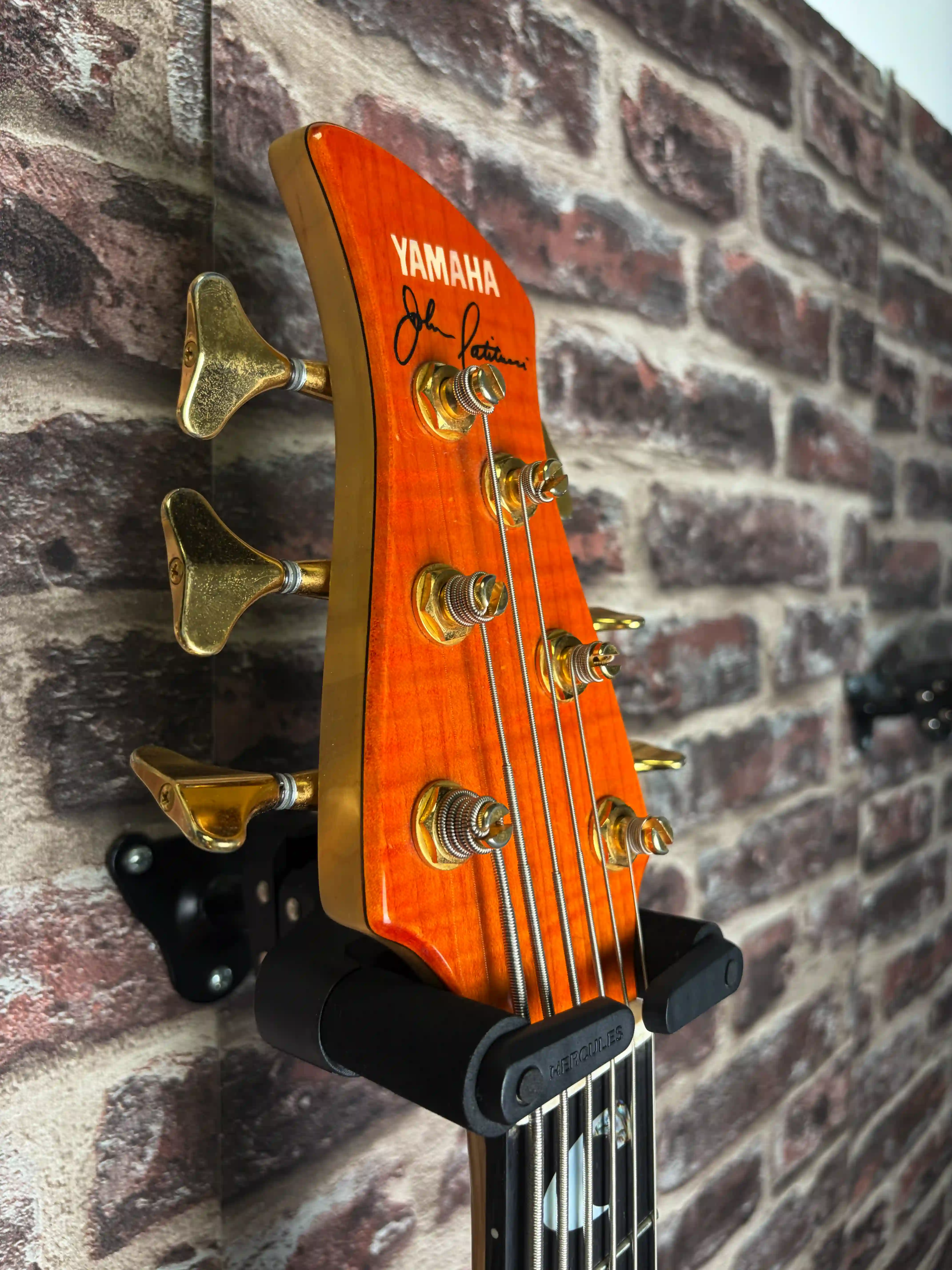 Yamaha TRB JP1 John Patitucci Signature Amber Gloss OCCASION