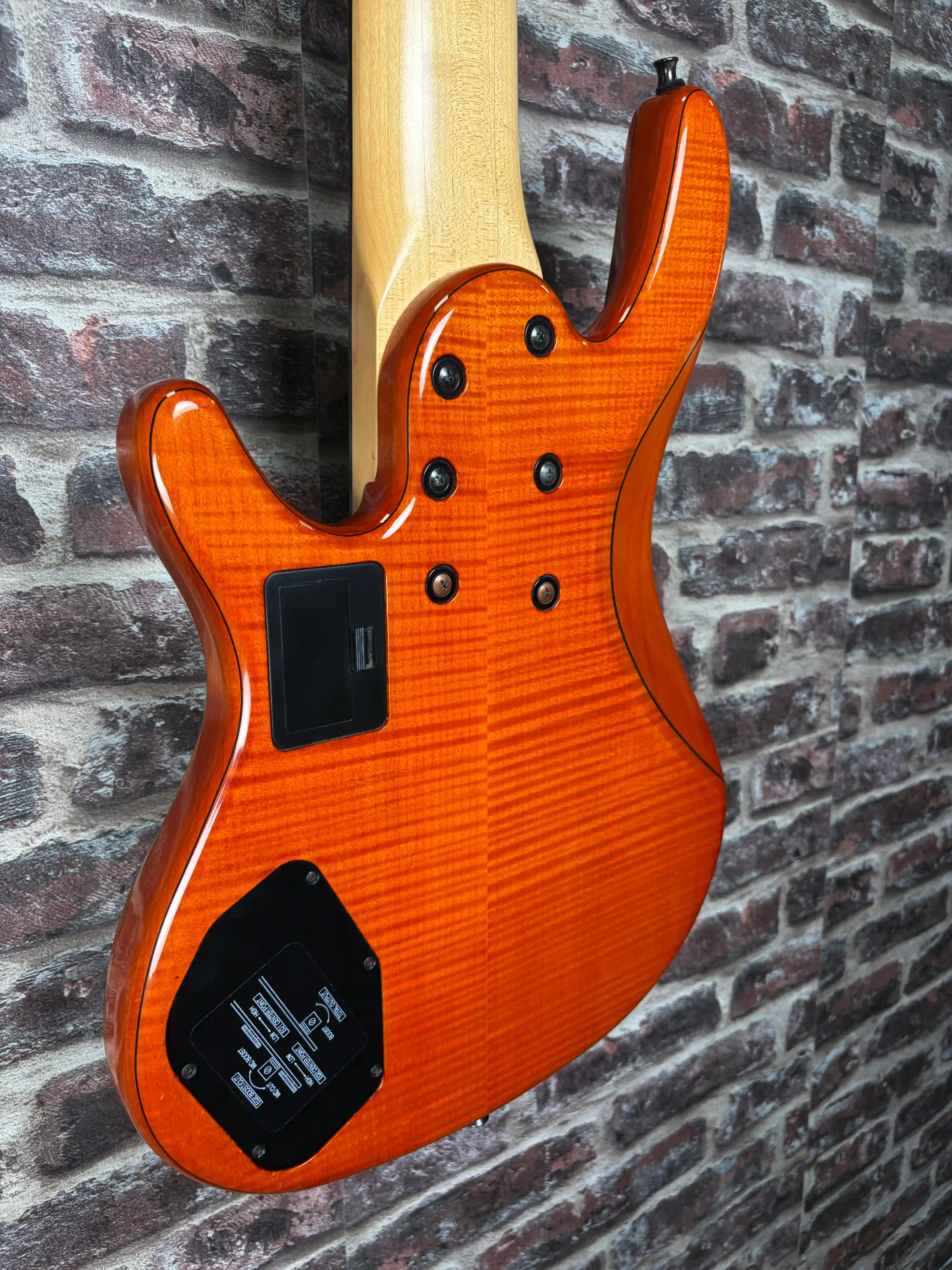 Yamaha TRB JP1 John Patitucci Signature Amber Gloss OCCASION