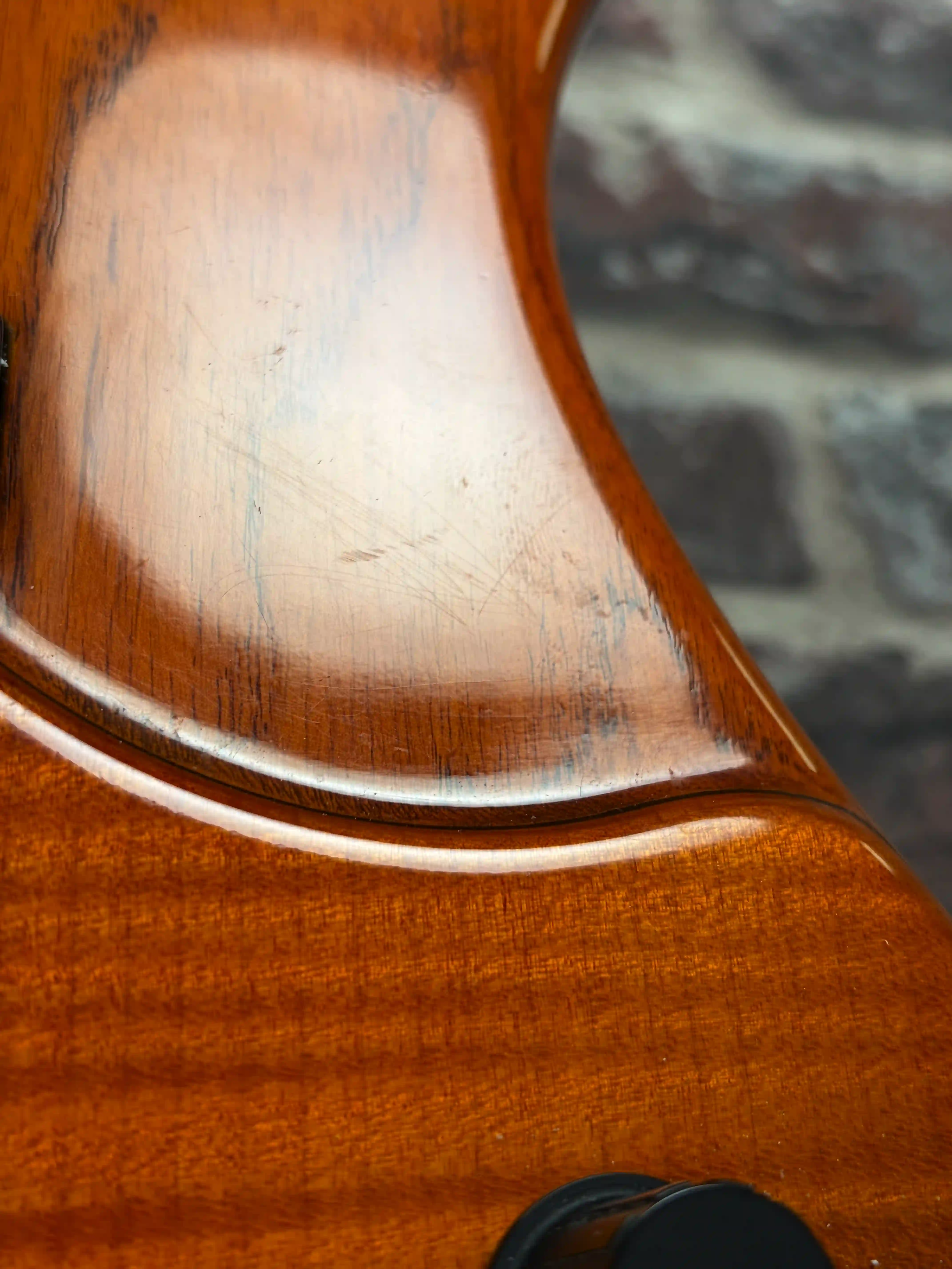 Yamaha TRB JP1 John Patitucci Signature Amber Gloss OCCASION