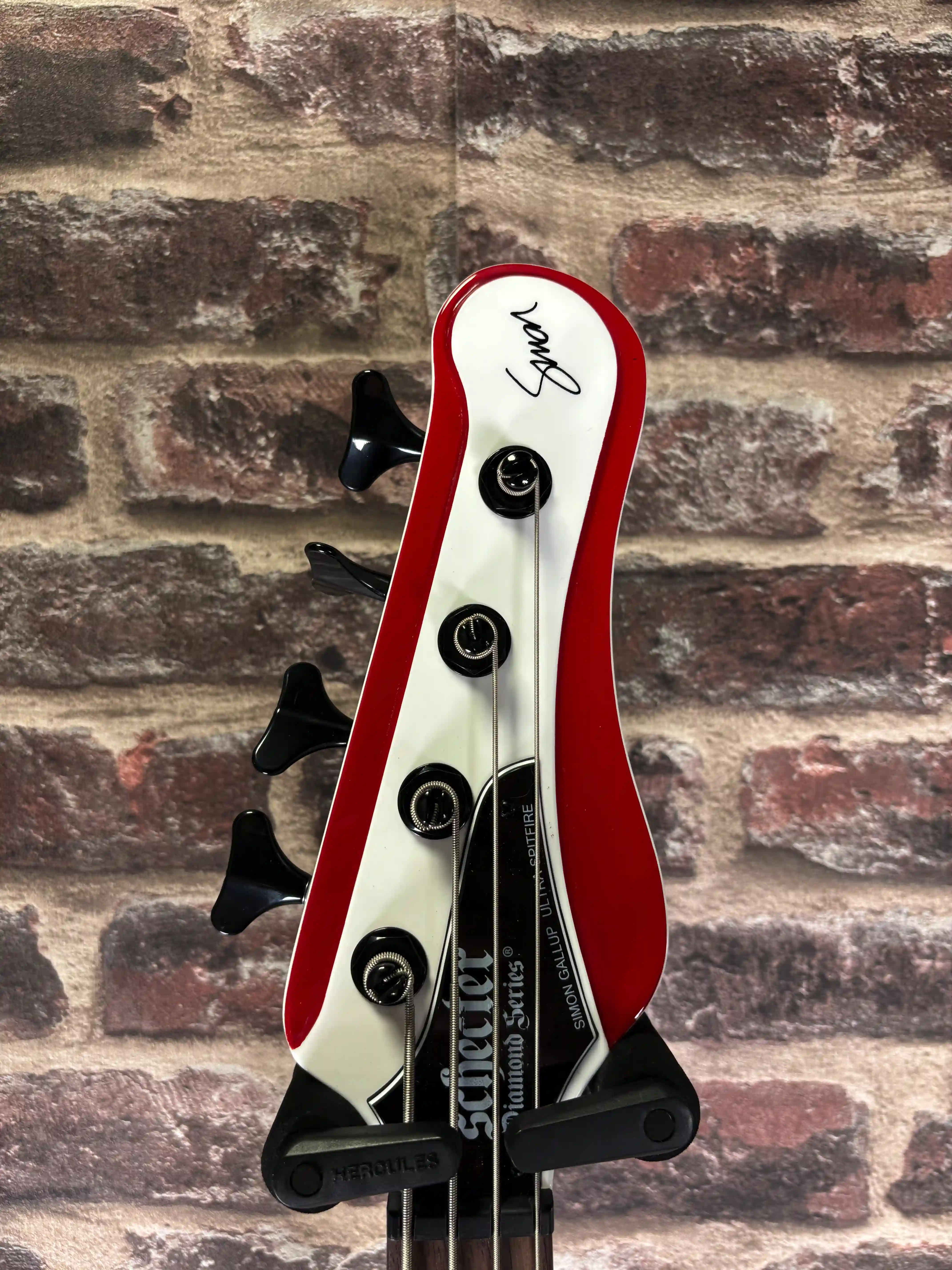 Schecter Simon Gallup Ultra Spitfire Gloss White STOCK B