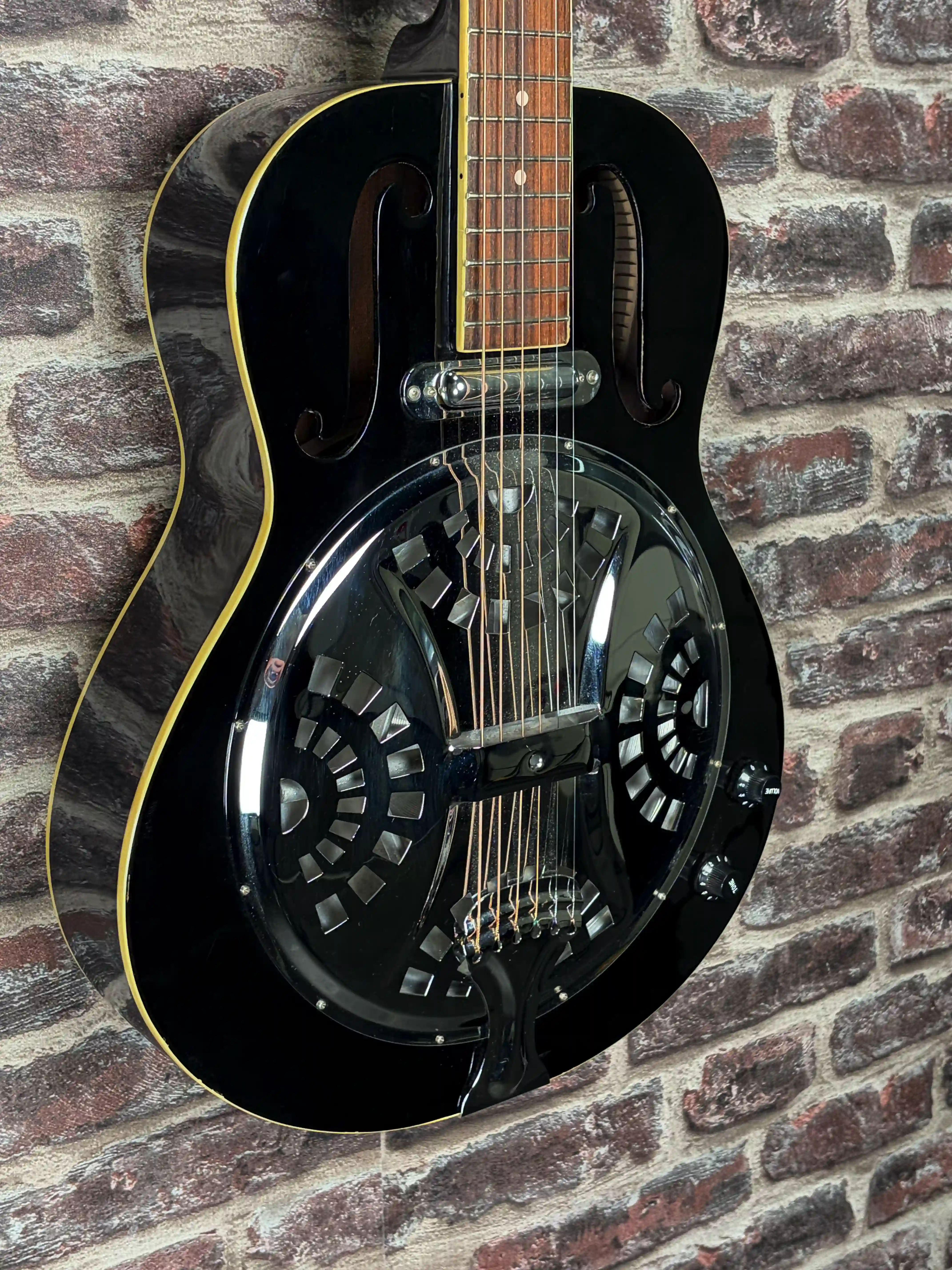 Santander Resonator Ebony OCCASION