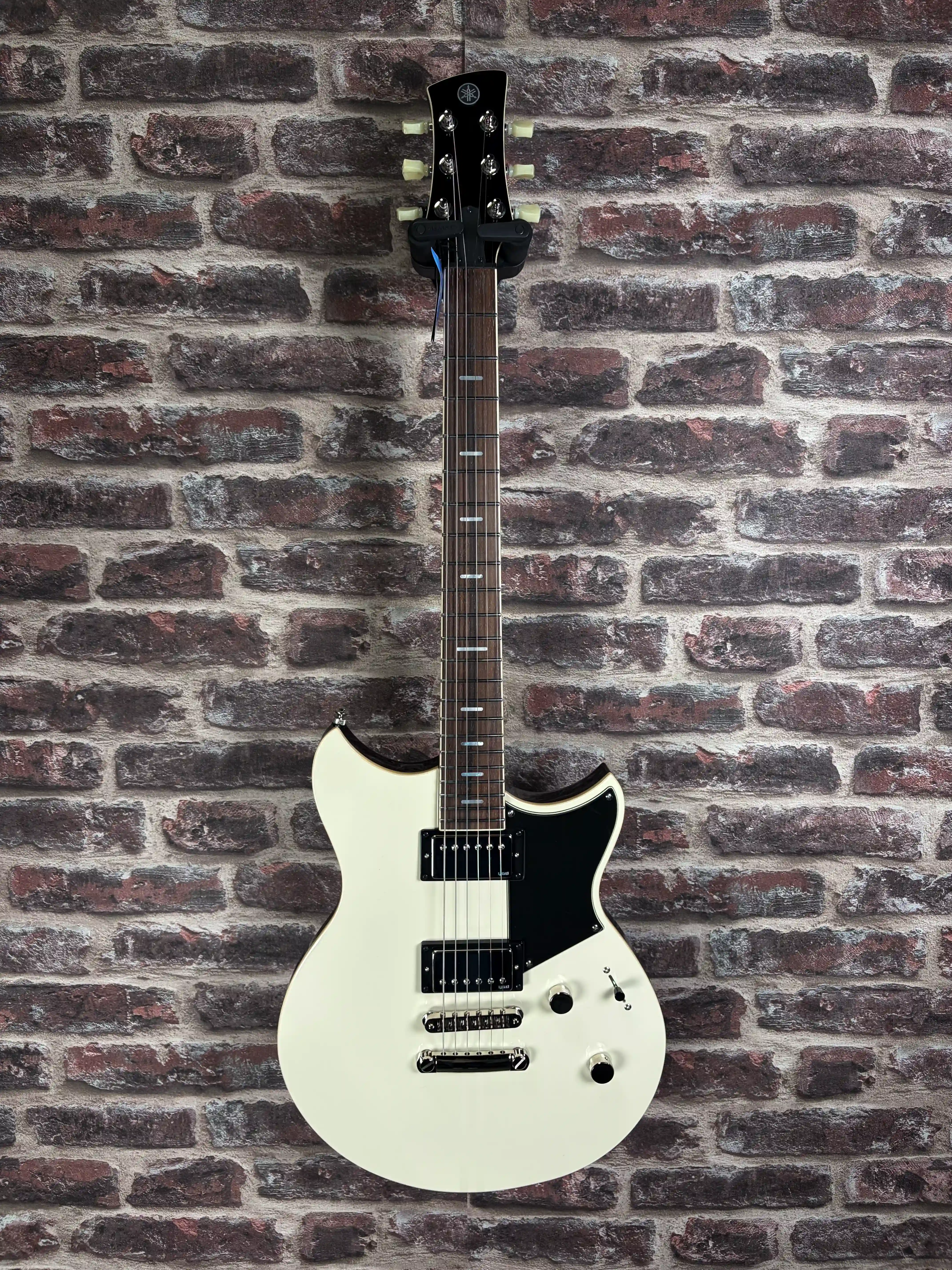 Yamaha Revstar Standard RSS20 Vintage White