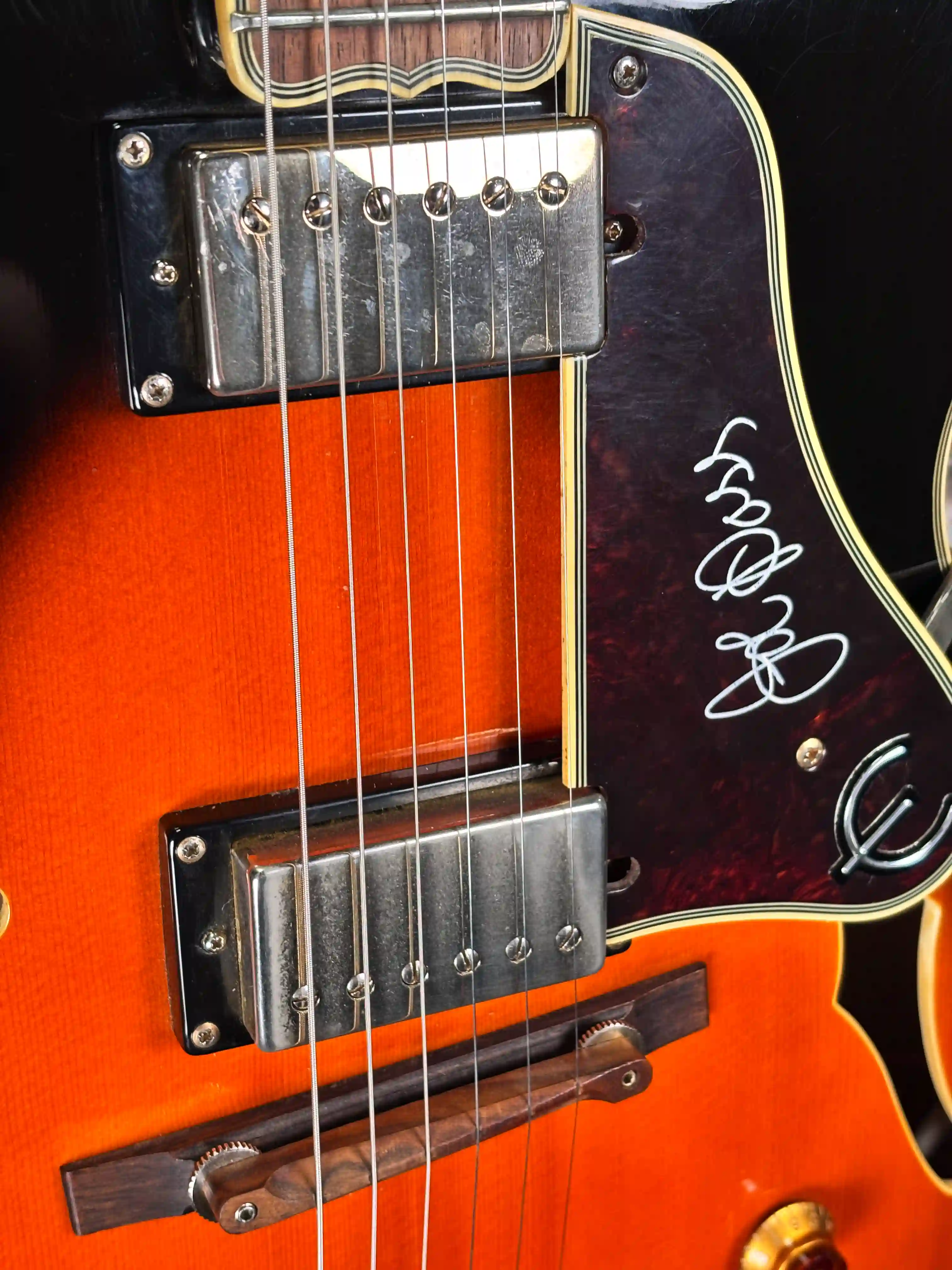 Epiphone Joe Pass Emperor II VSB OCCASION