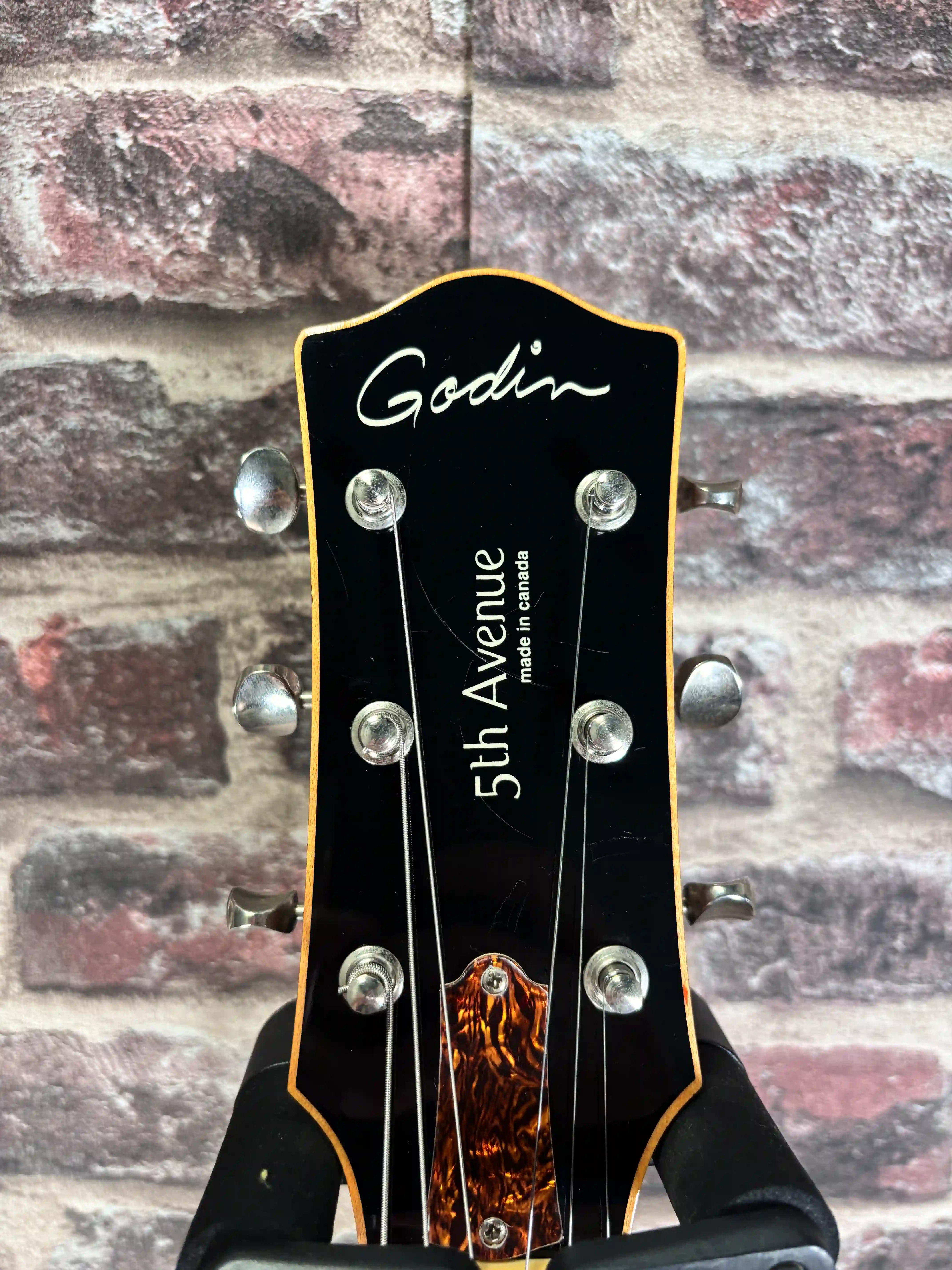 Godin 5th Avenue Kingpin P90 Cognac Burst OCCASION