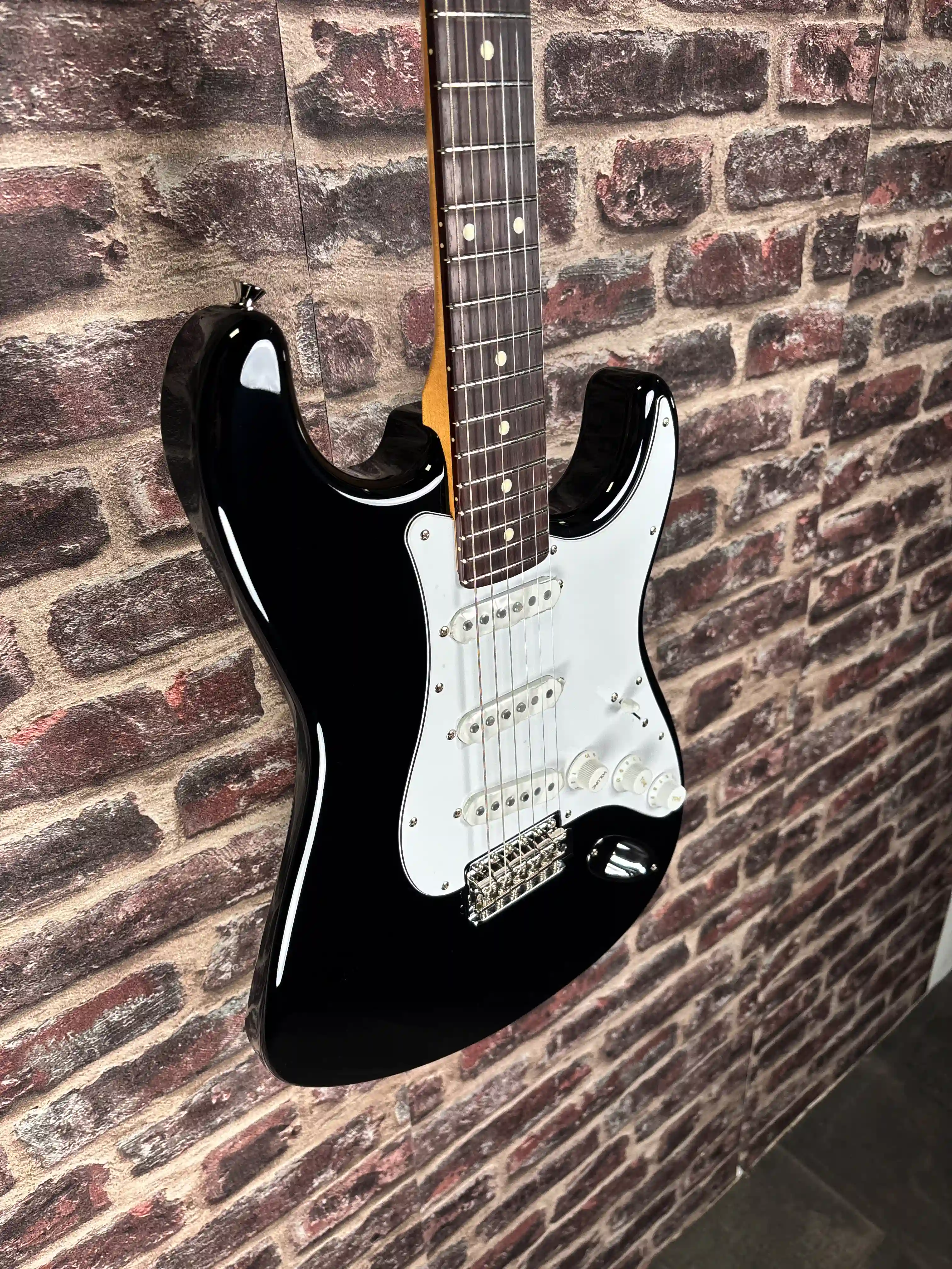 Tokai AST‑101/R Black Beauty