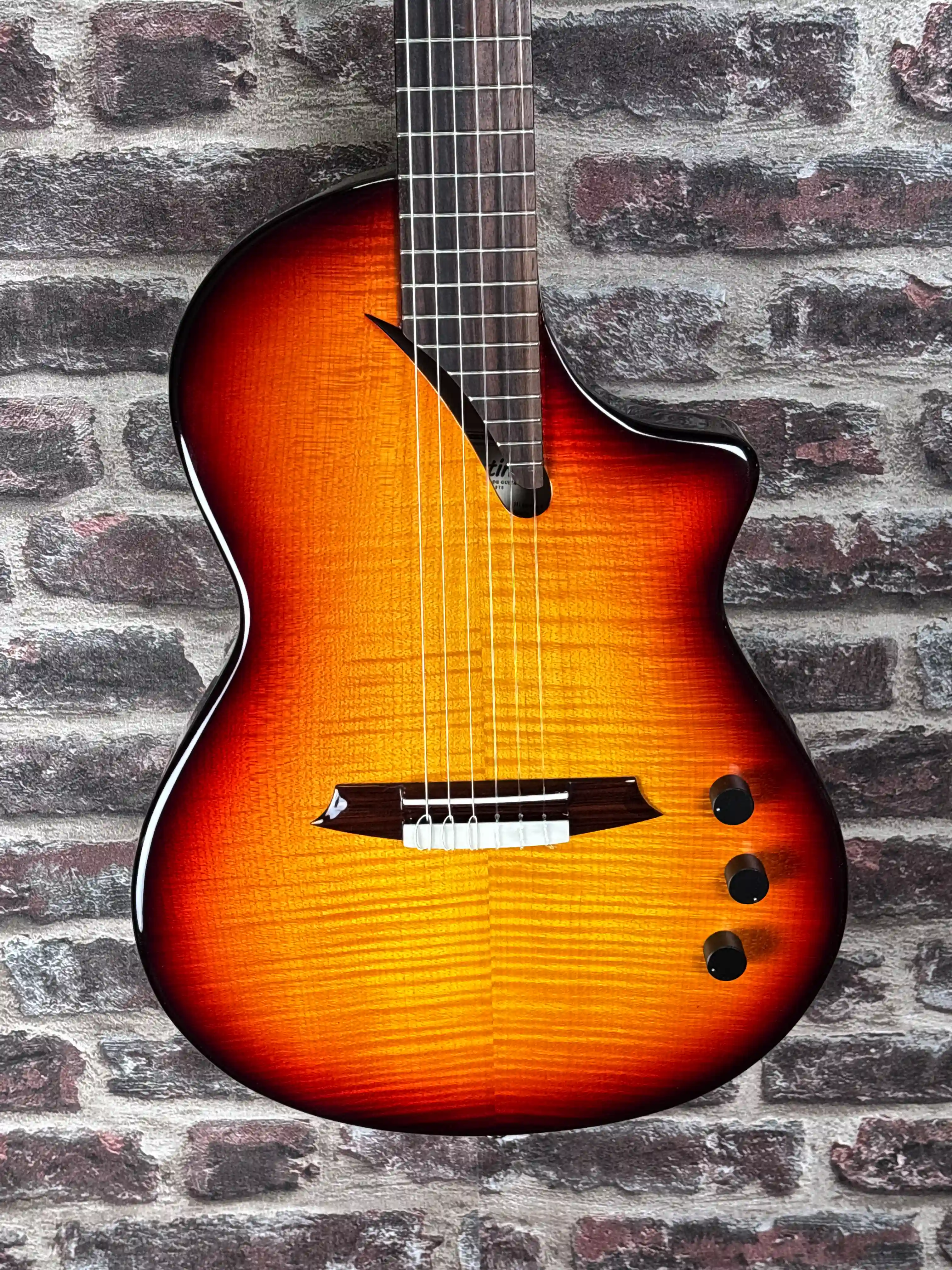 Martinez Hispania Figured avec housse