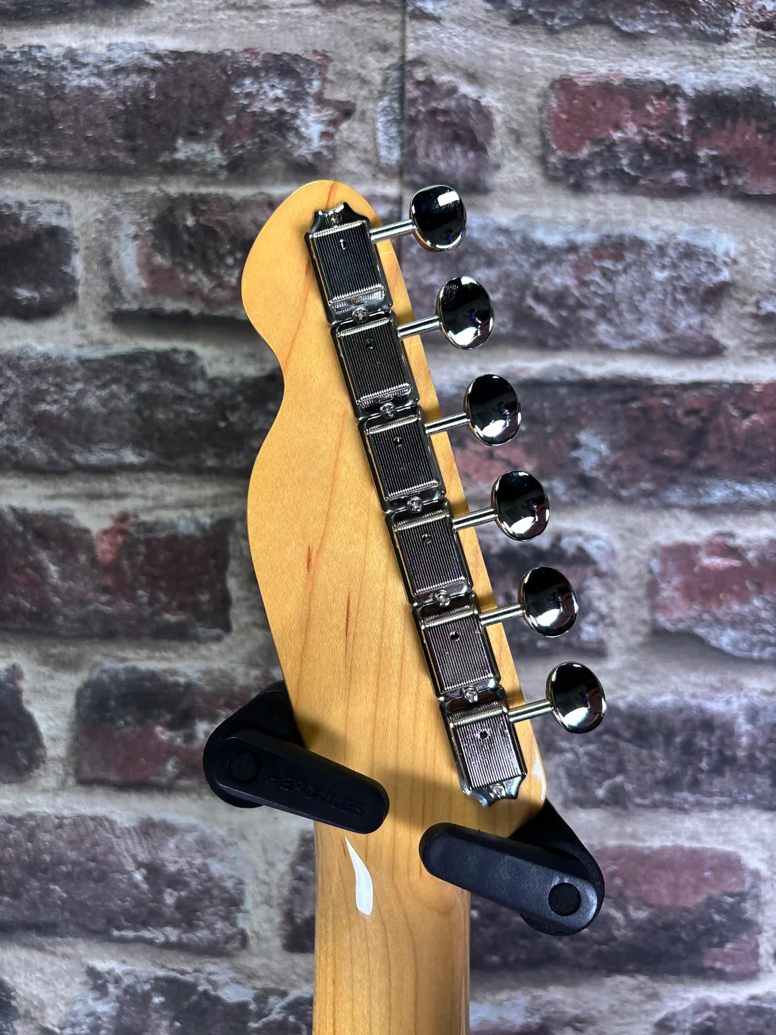 Tokai ATE‑102 Sherwood Green Metallic