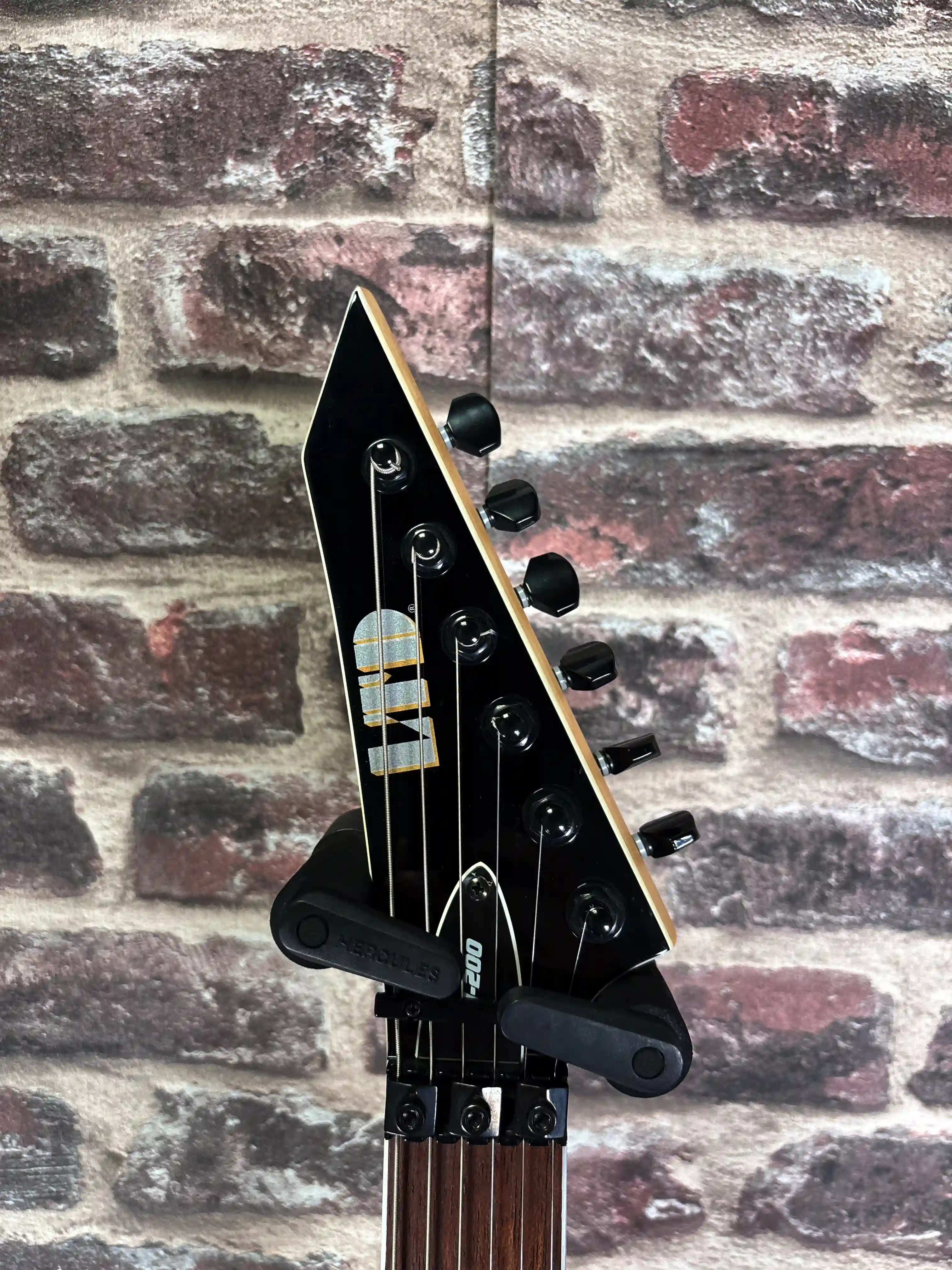 LTD M-200 Black OCCASION