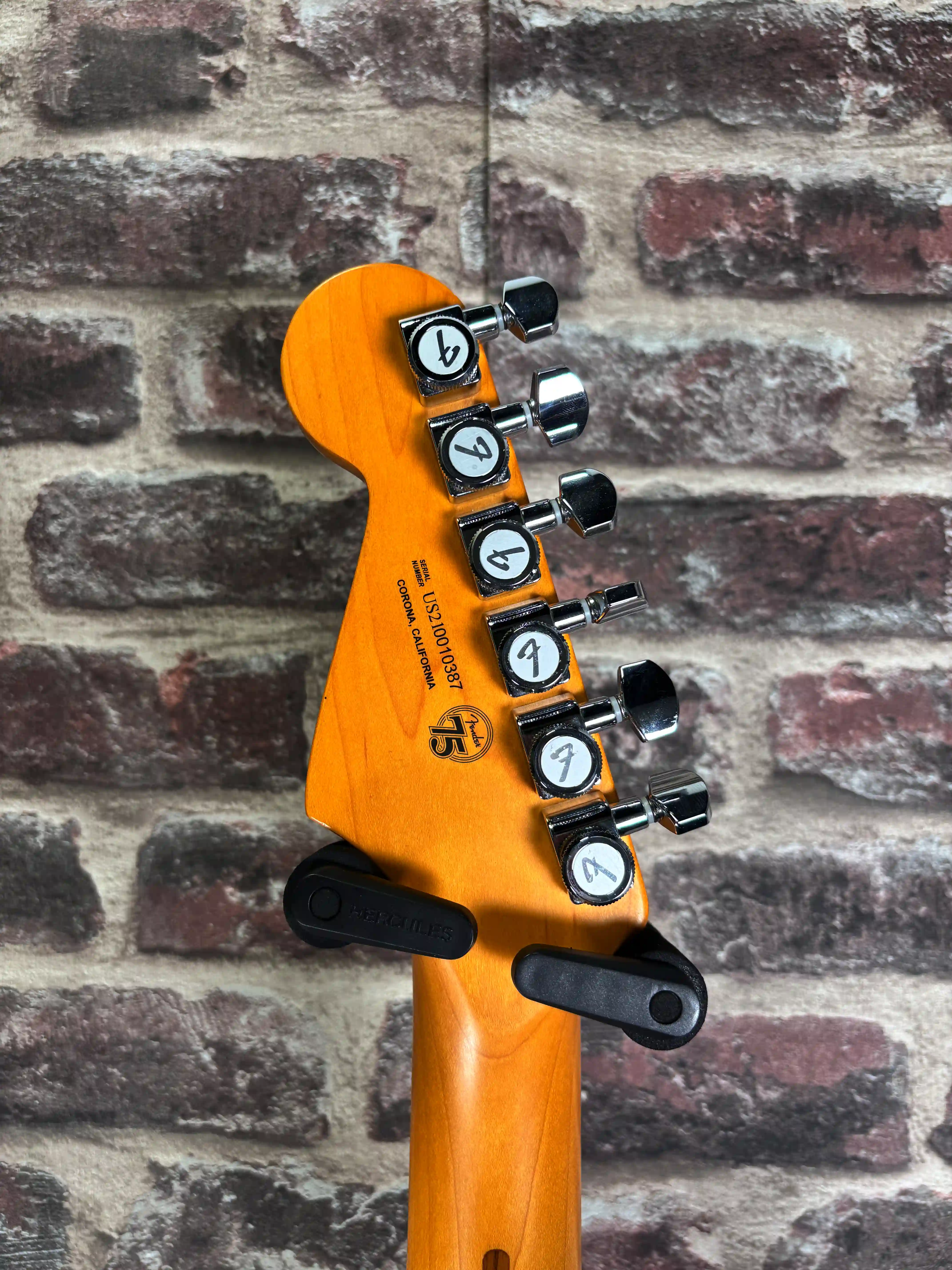 Fender American Ultra Stratocaster Cobra Blue Maple OCCASION