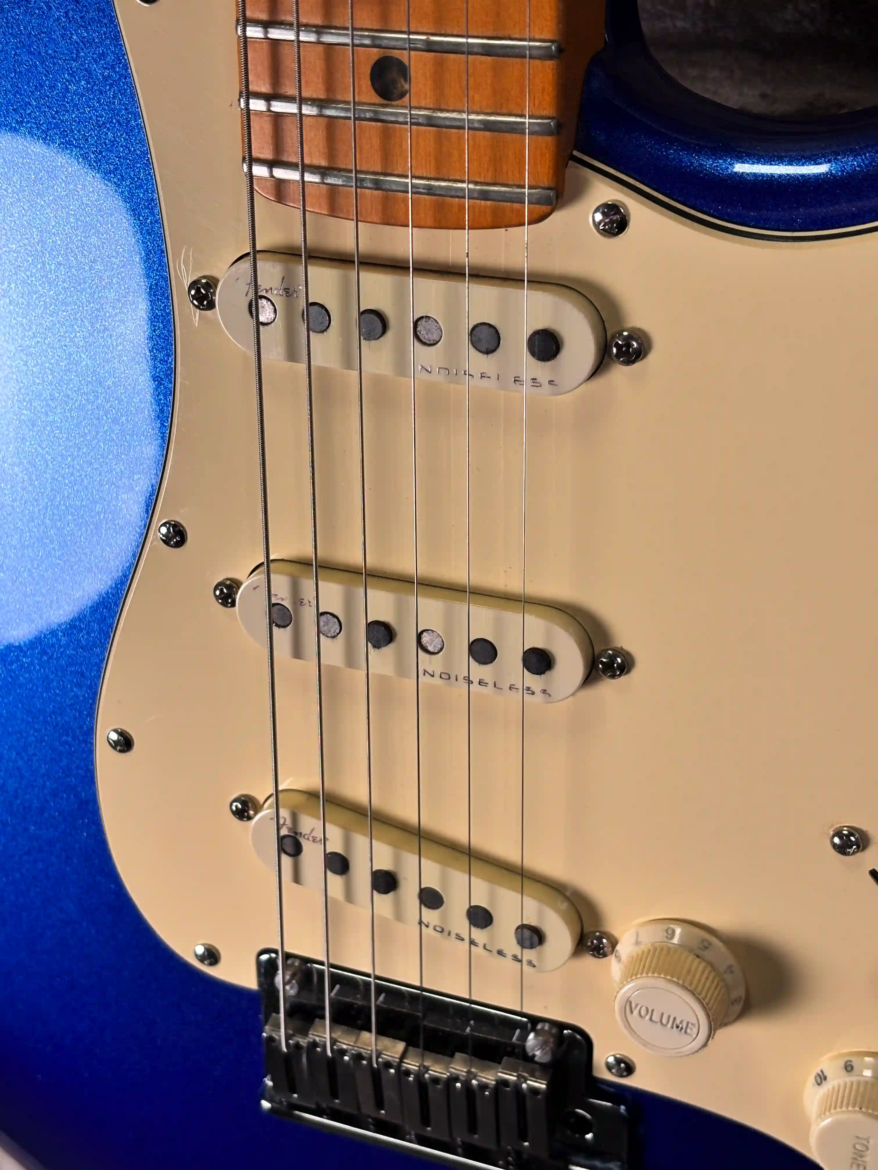 Fender American Ultra Stratocaster Cobra Blue Maple OCCASION