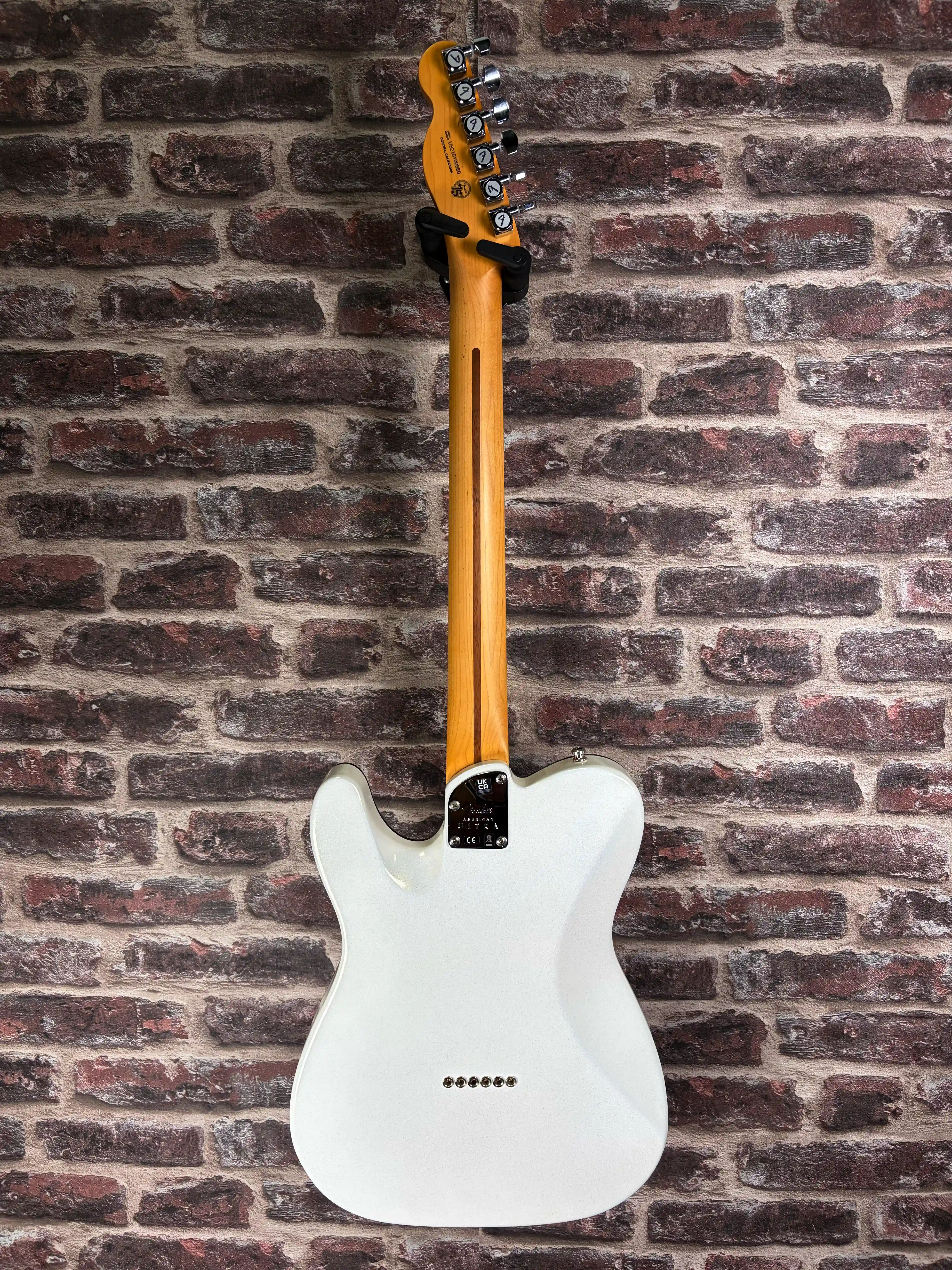 Fender American Ultra Telecaster RW FB Arctic Pearl OCCASION