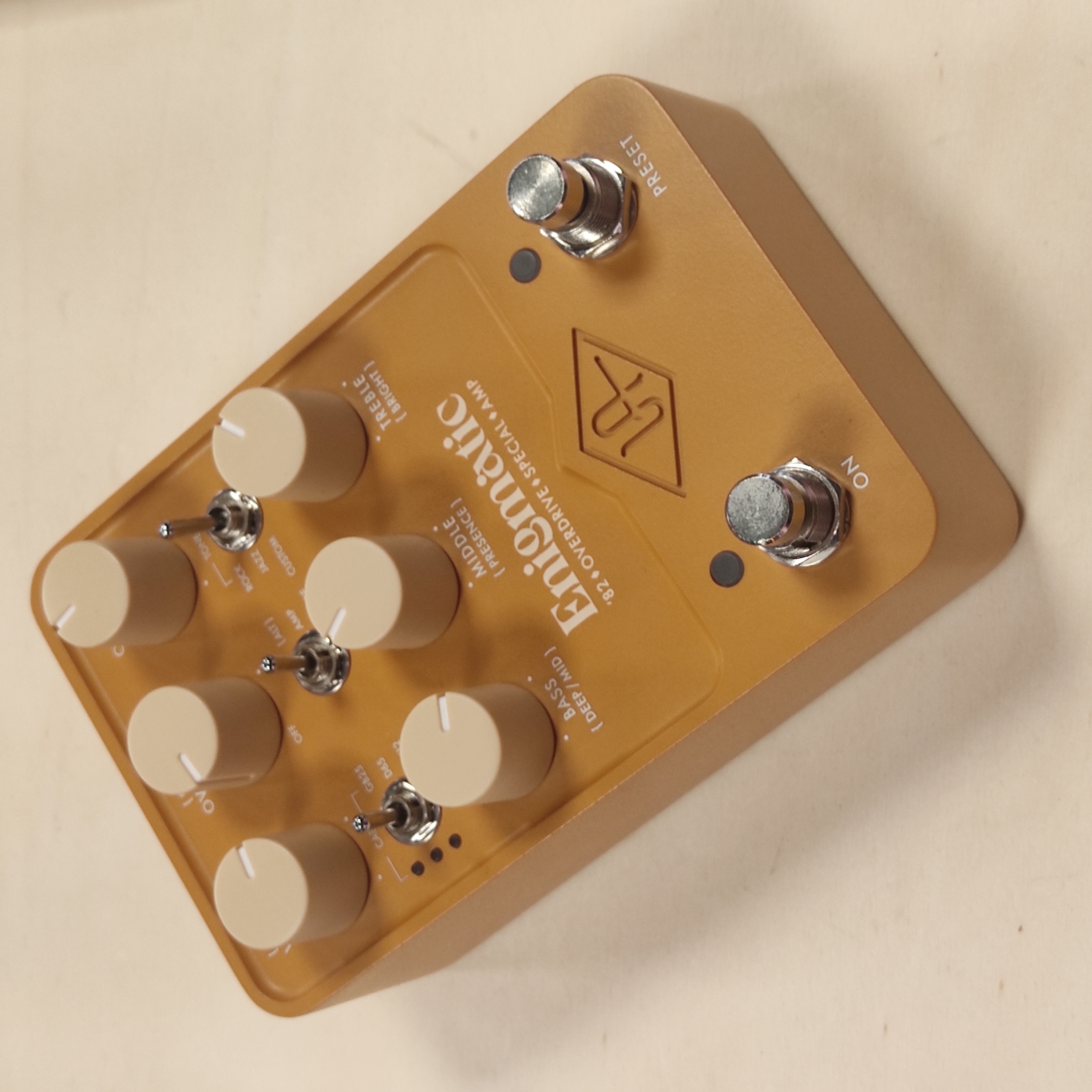 Universal Audio Enigmatic '82 Overdrive Special Amp OCCASION