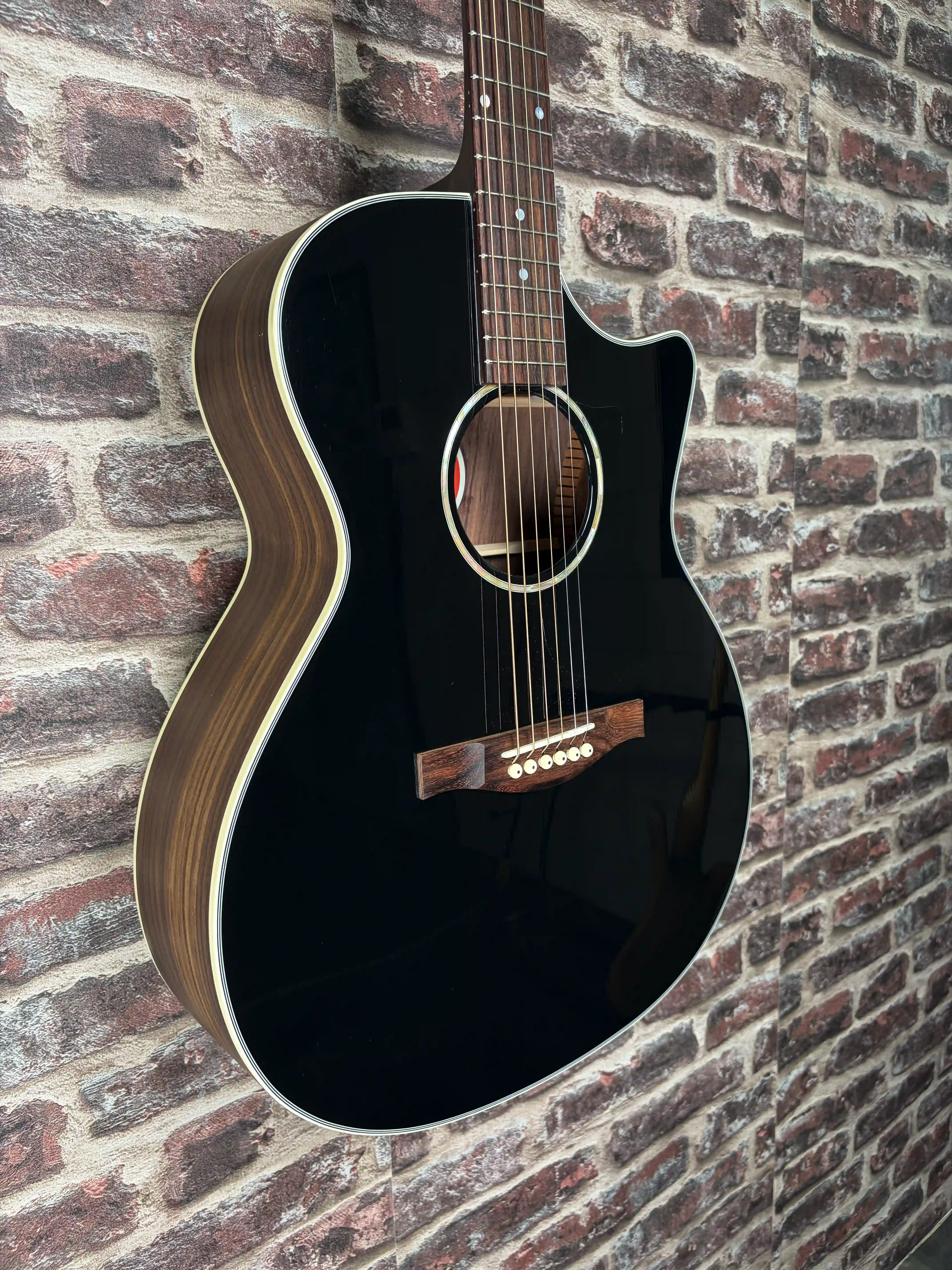 Eastman PCH2‑GACE‑BK