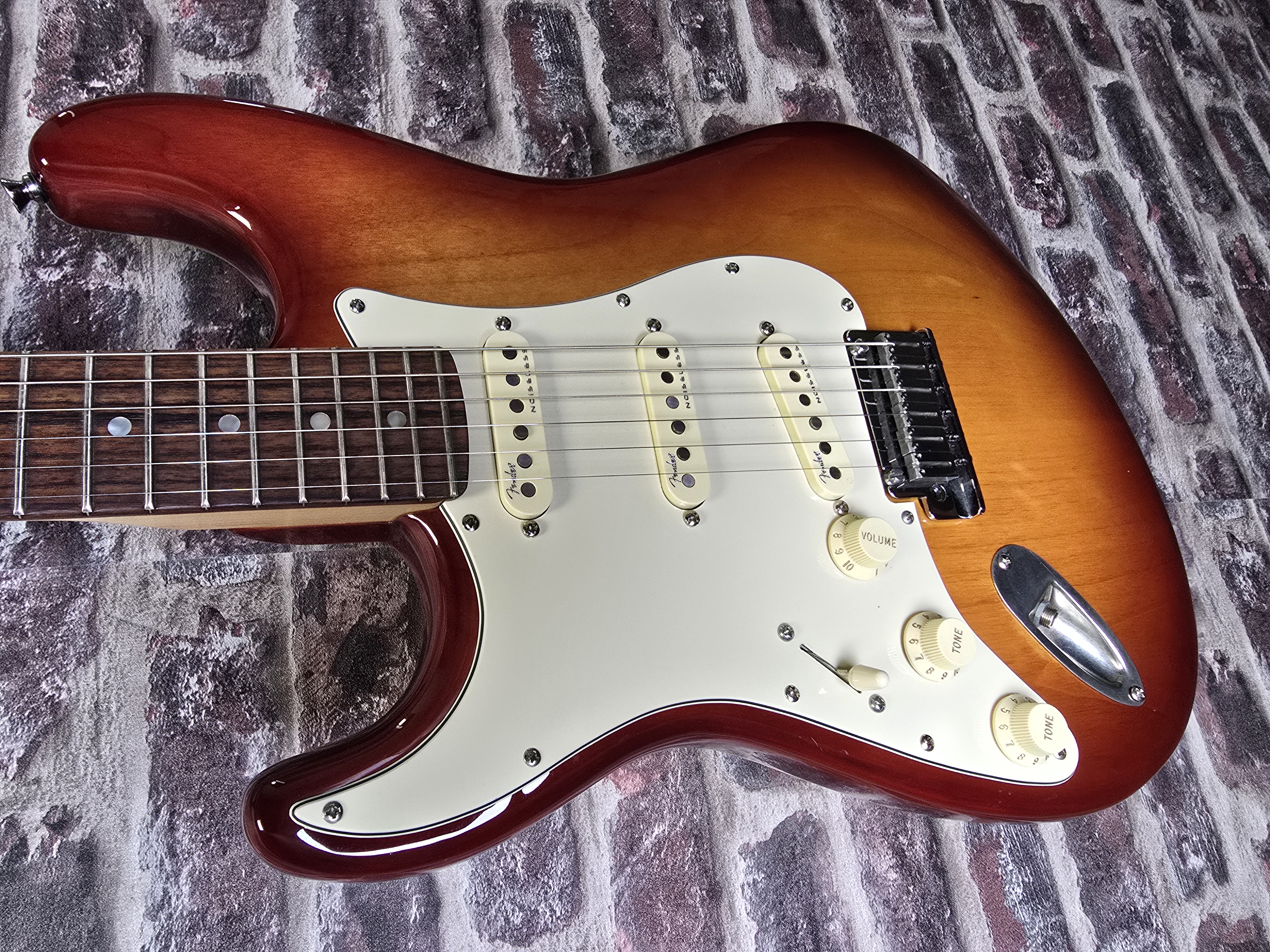 Fender American Deluxe Stratocaster LH Sienna Sunburst 2011 OCCASION