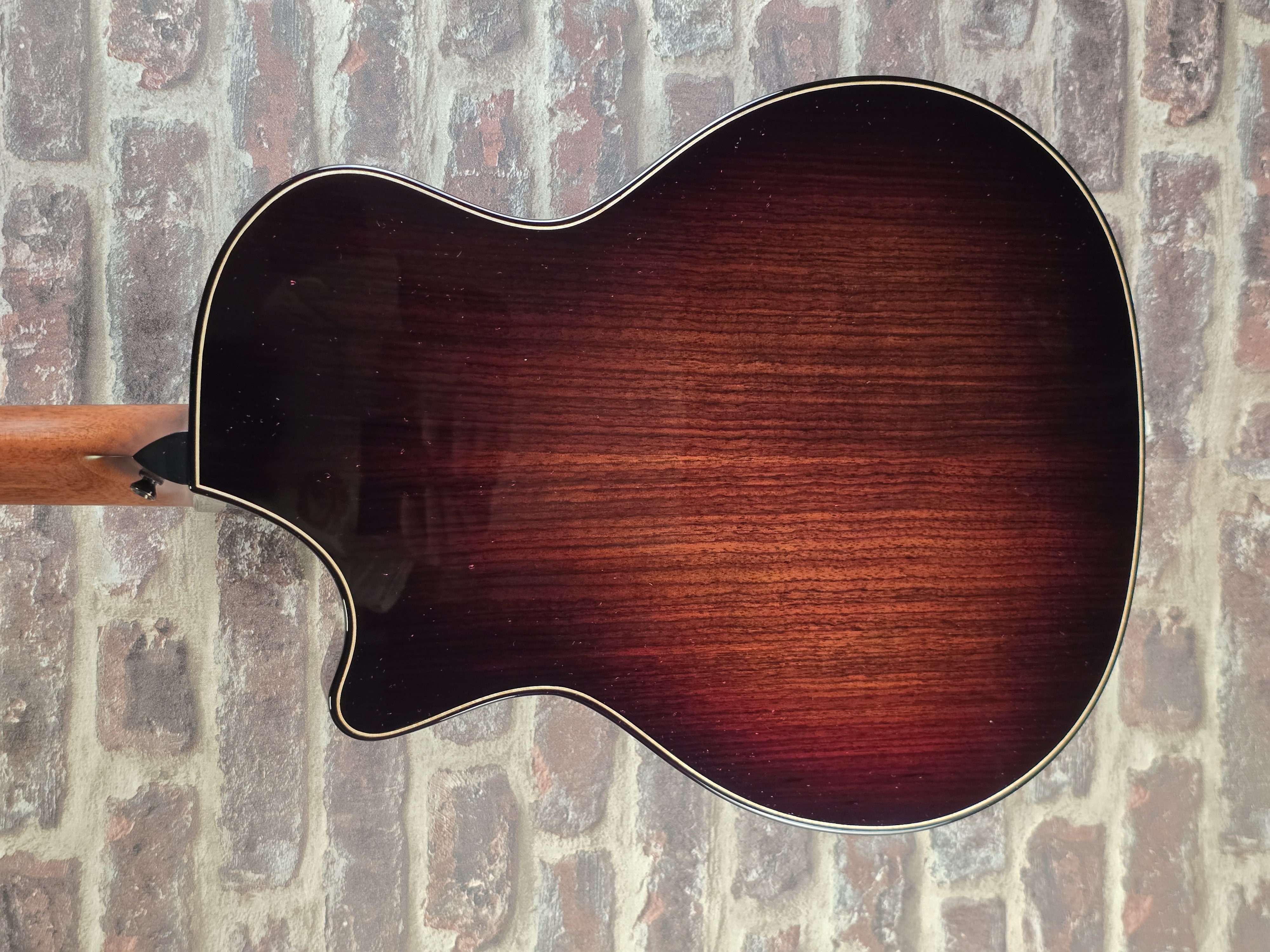 Taylor Builder’s Edition 814ce Blacktop
